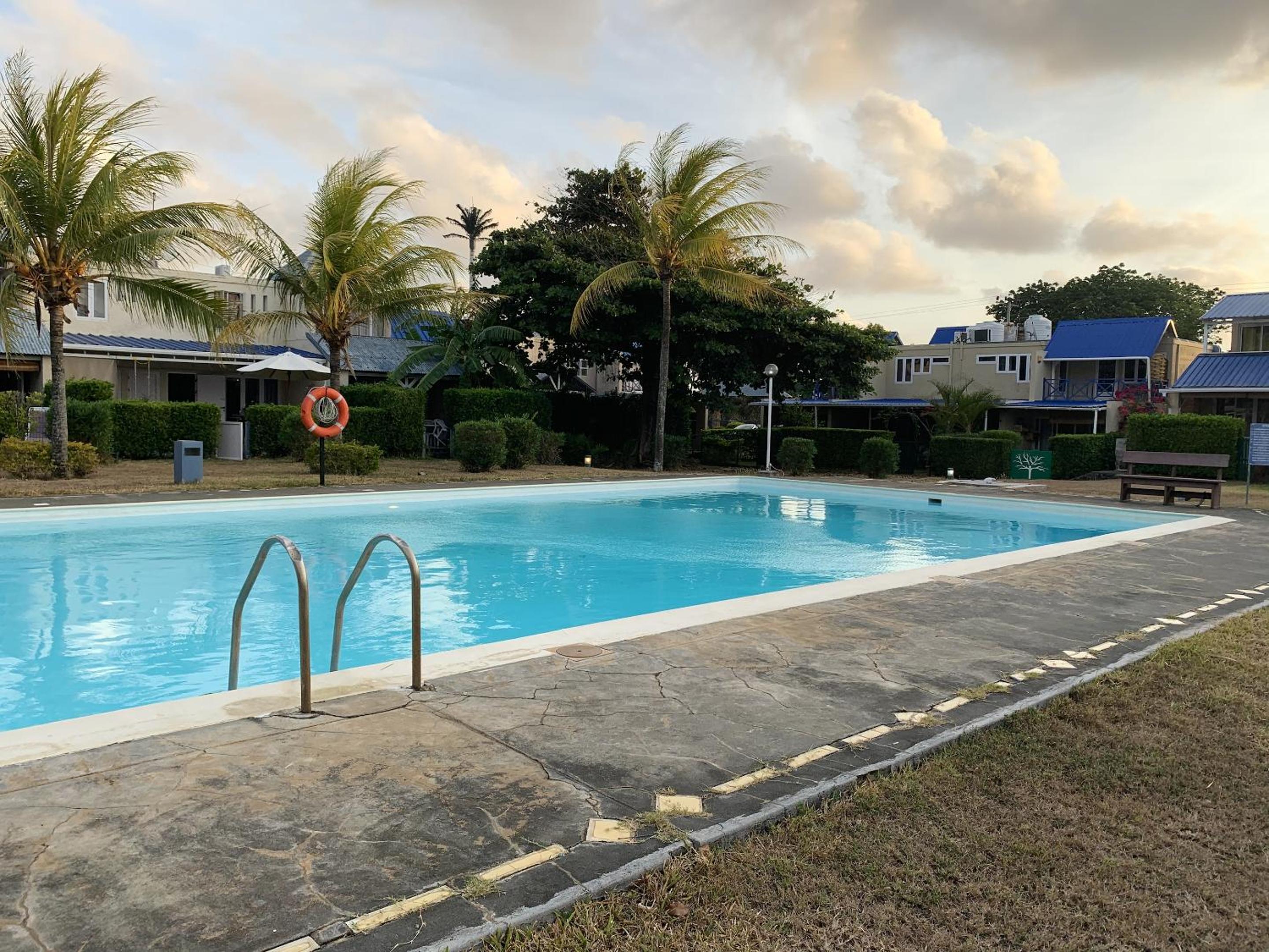 Charming Studio in Grand Baie, 60 m² with Shared Pool