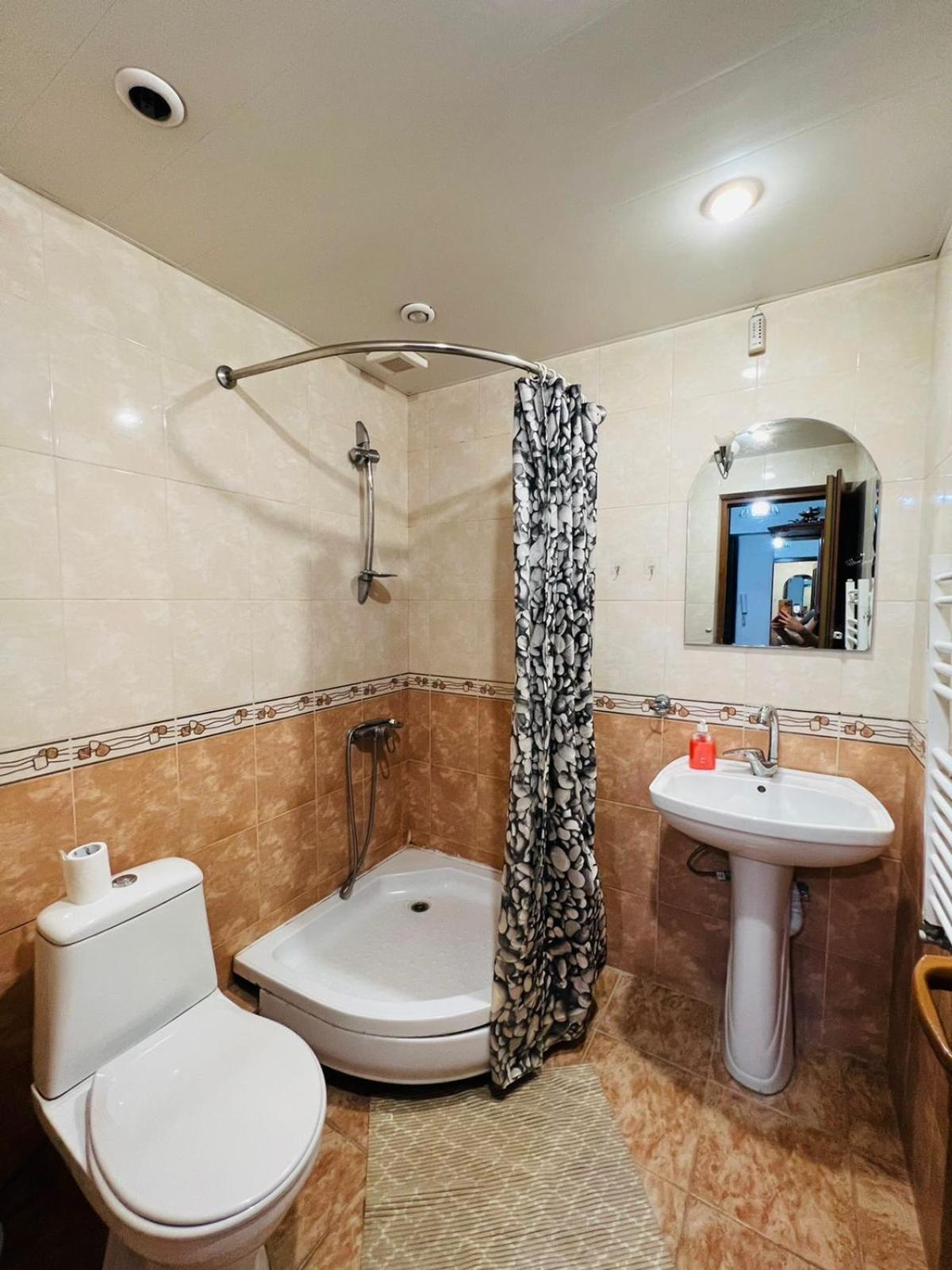 Best Location, Nice 2 Bedroom & 2 Bathroom Apartment on Sayat Nova Ave, Next to Opera