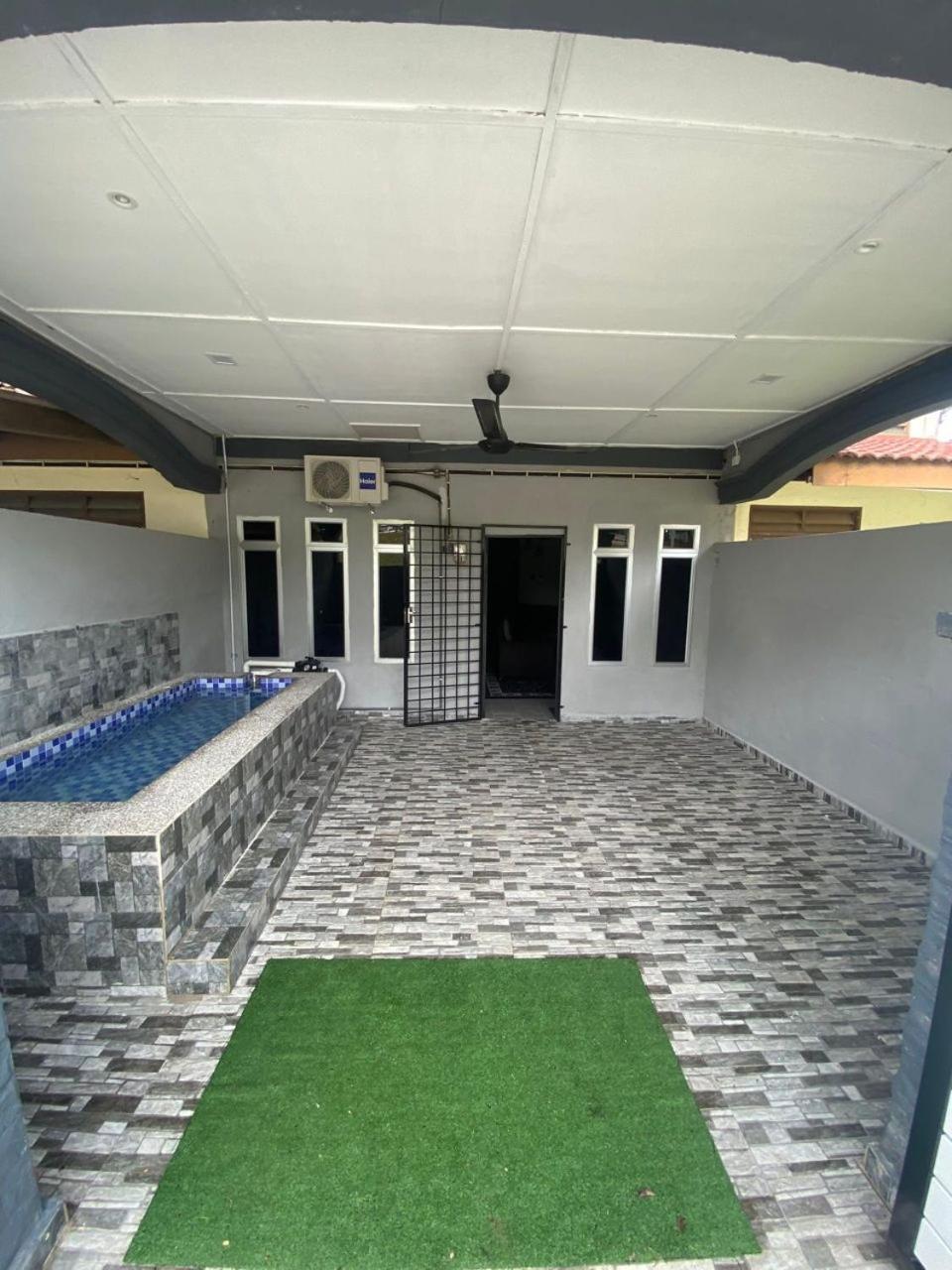 ArDiNa SweetHoMe MINI POOL photo 2