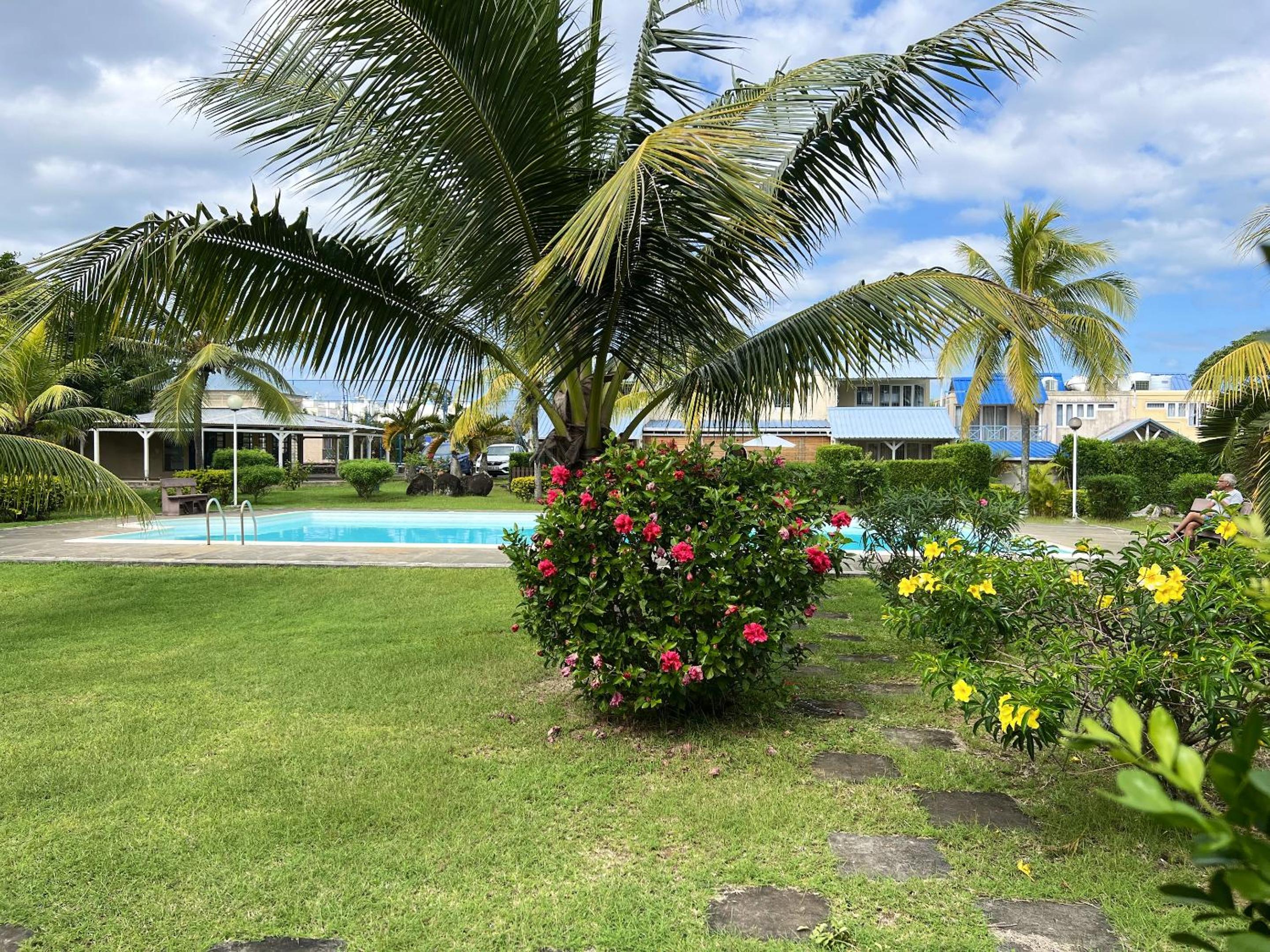 Charming Studio in Grand Baie, 60 m² with Shared Pool