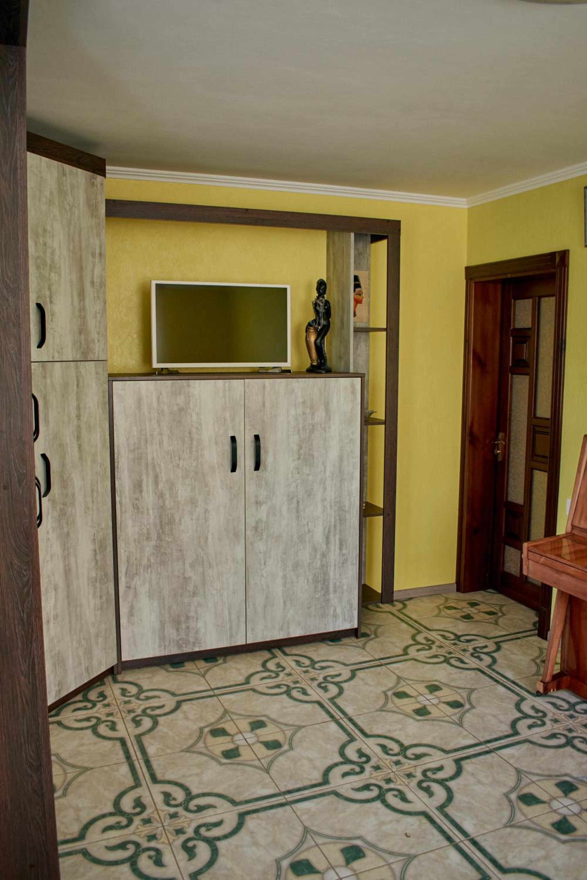Photo 7