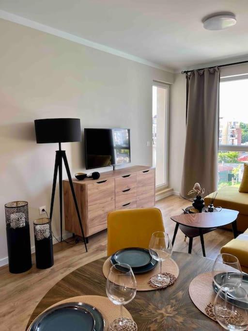 Sunny apartment in Bellicity complex