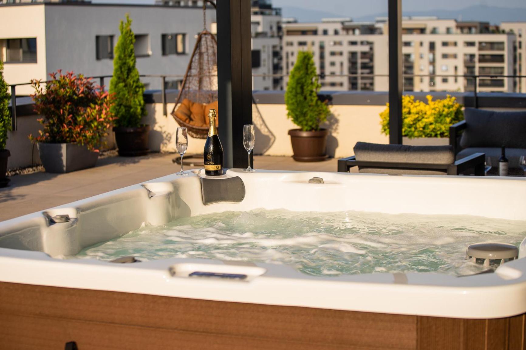 Penthouse Eliza - Coressi view 4