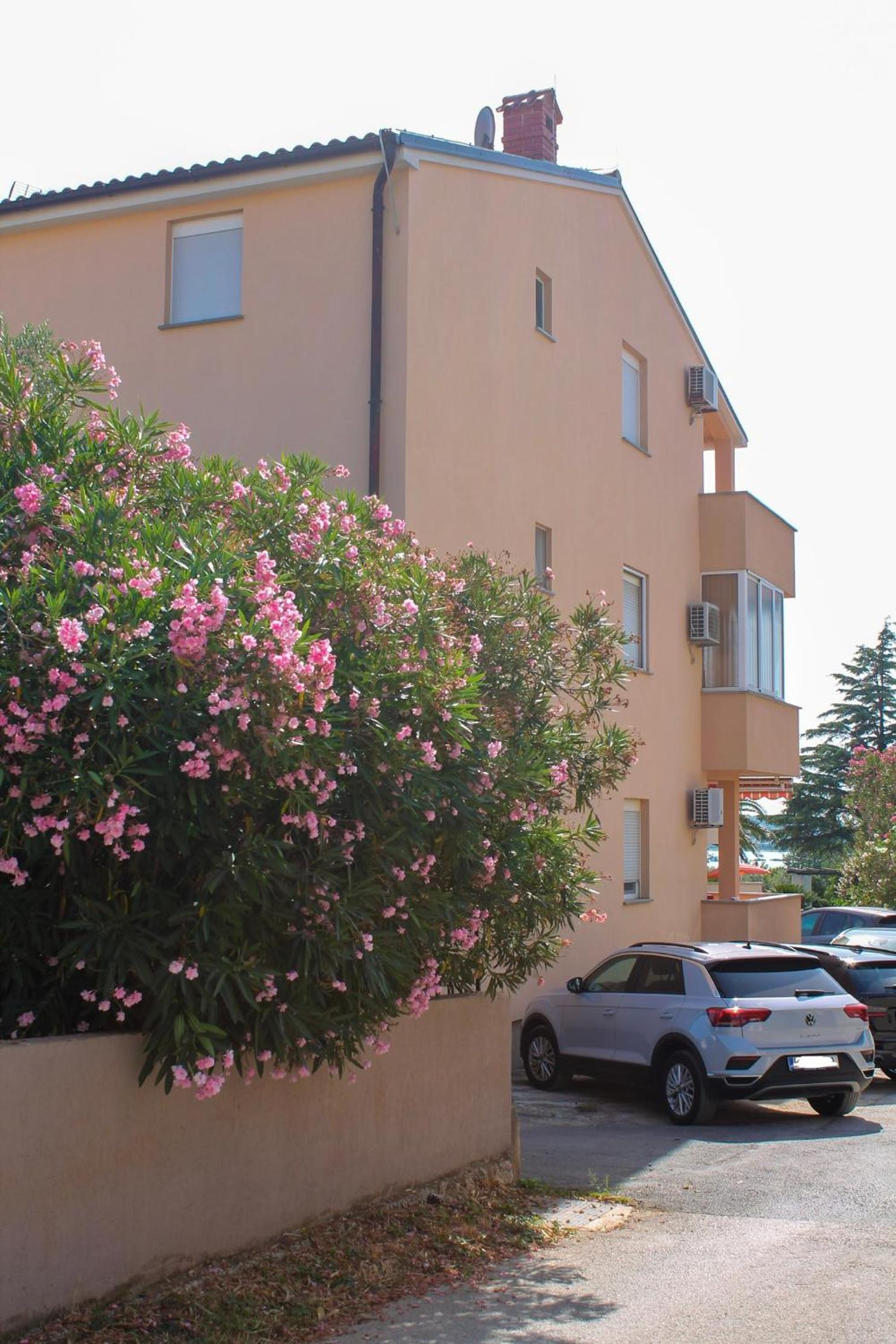 Apartment Loly