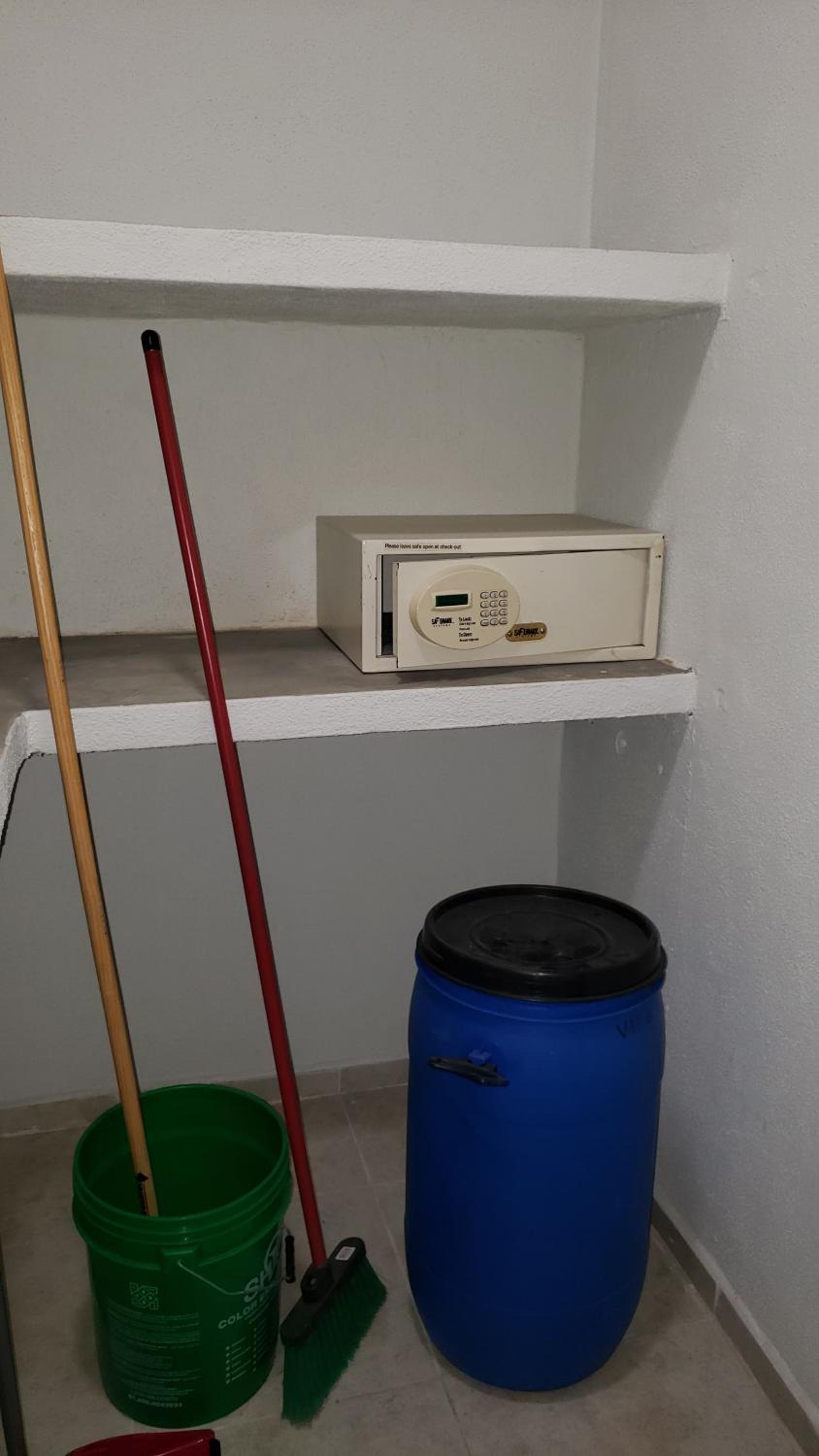 Photo 42