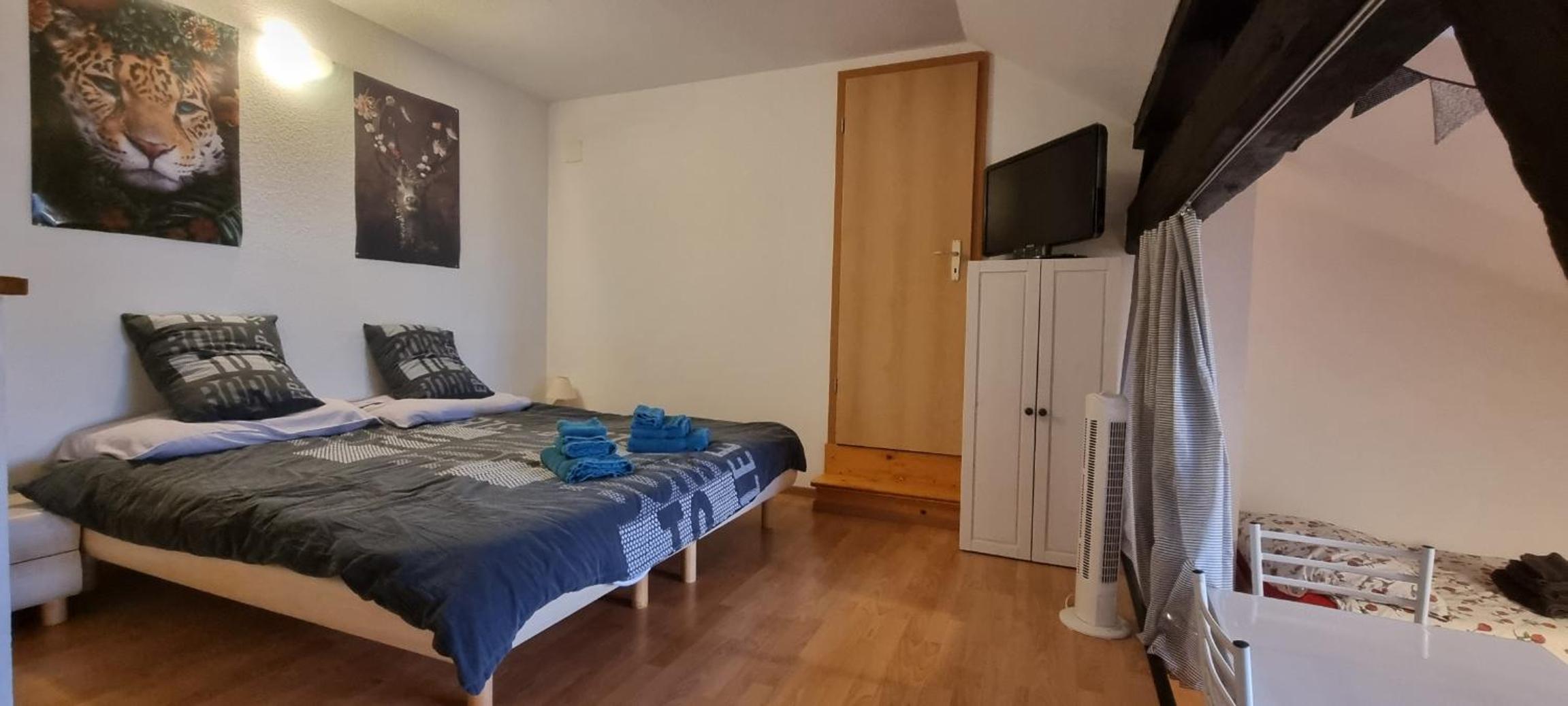 bedroom