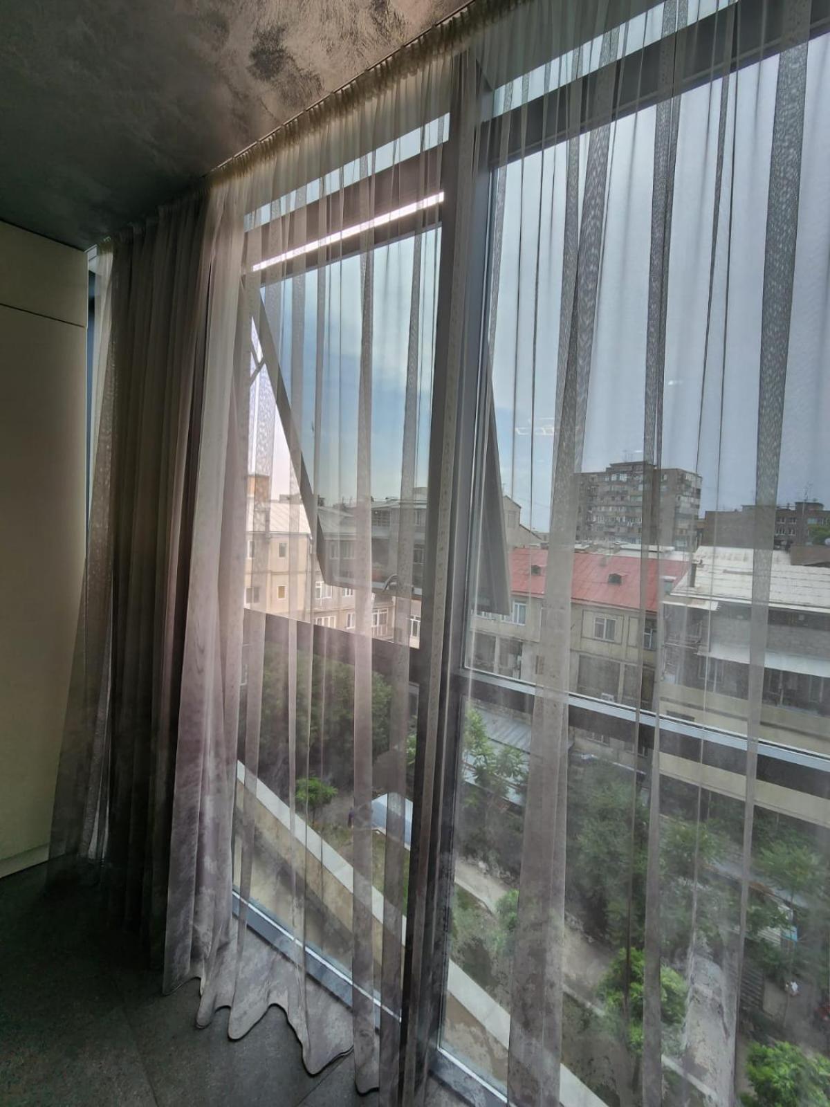 DELUXE Modernly Renovated 2 Bedroom + 2 Bathroom Apt by REPUBLIC SQUARE