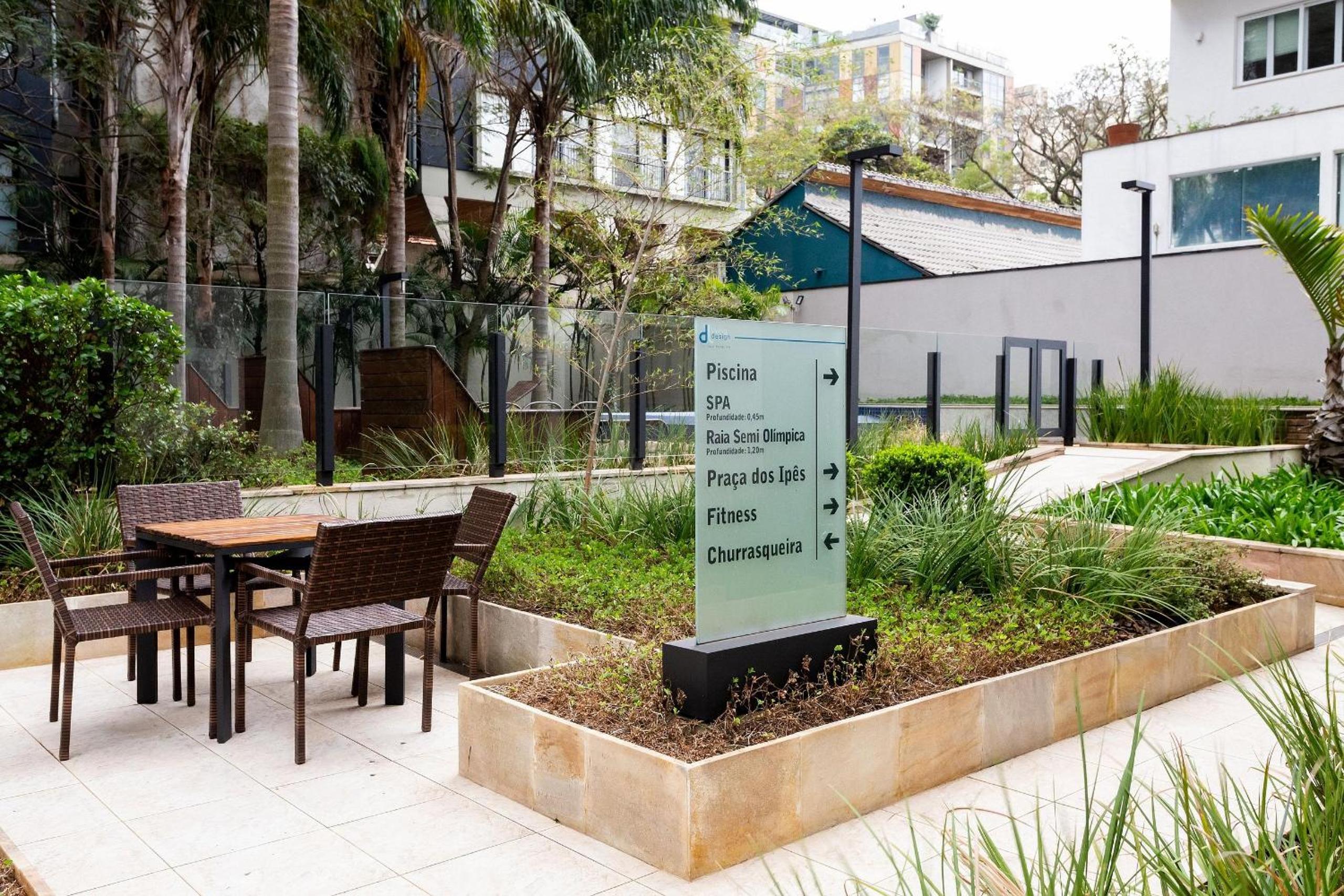 Condominium in Vila Madalena with leisure and garage