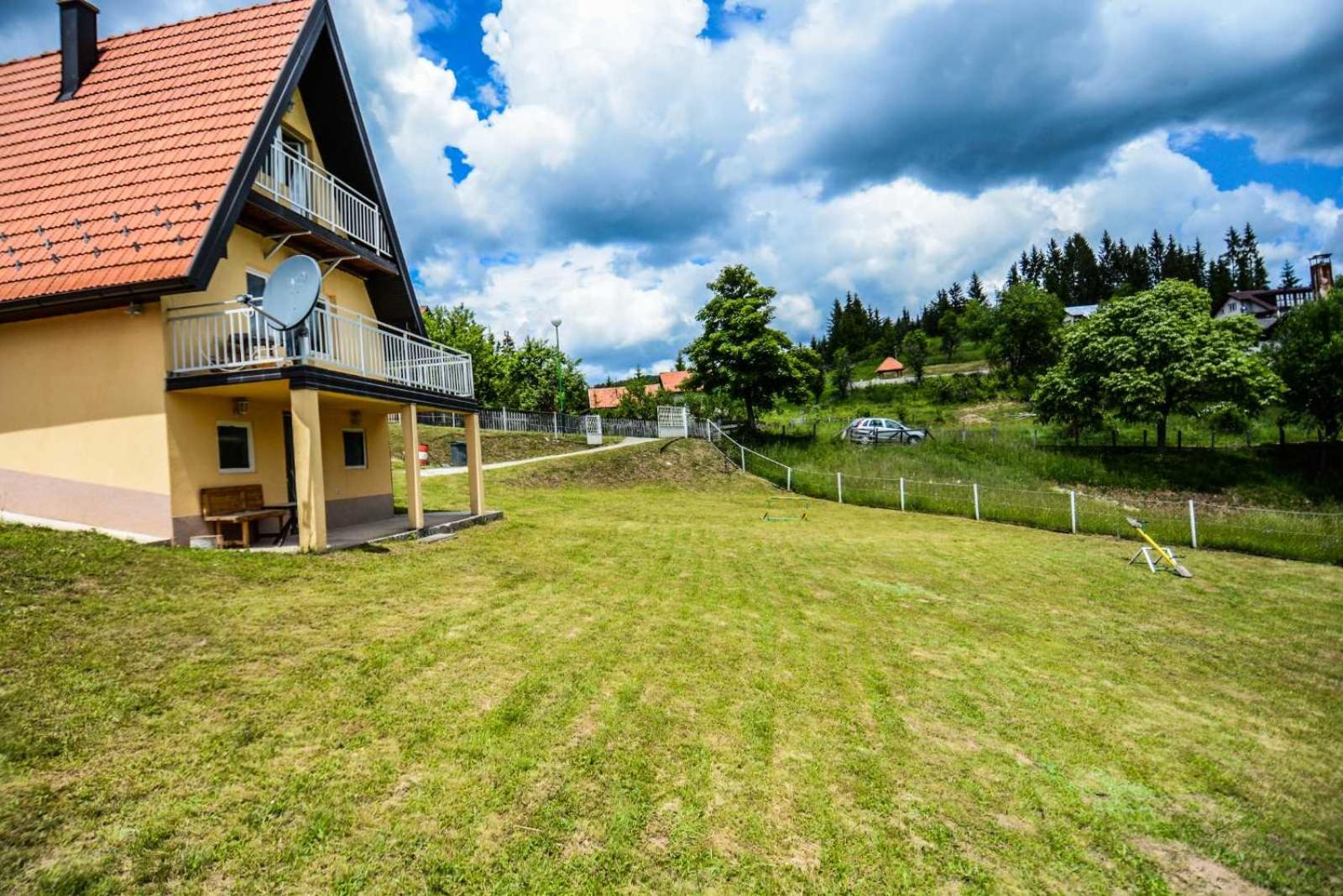Vila Nina i Lux apartman view 2