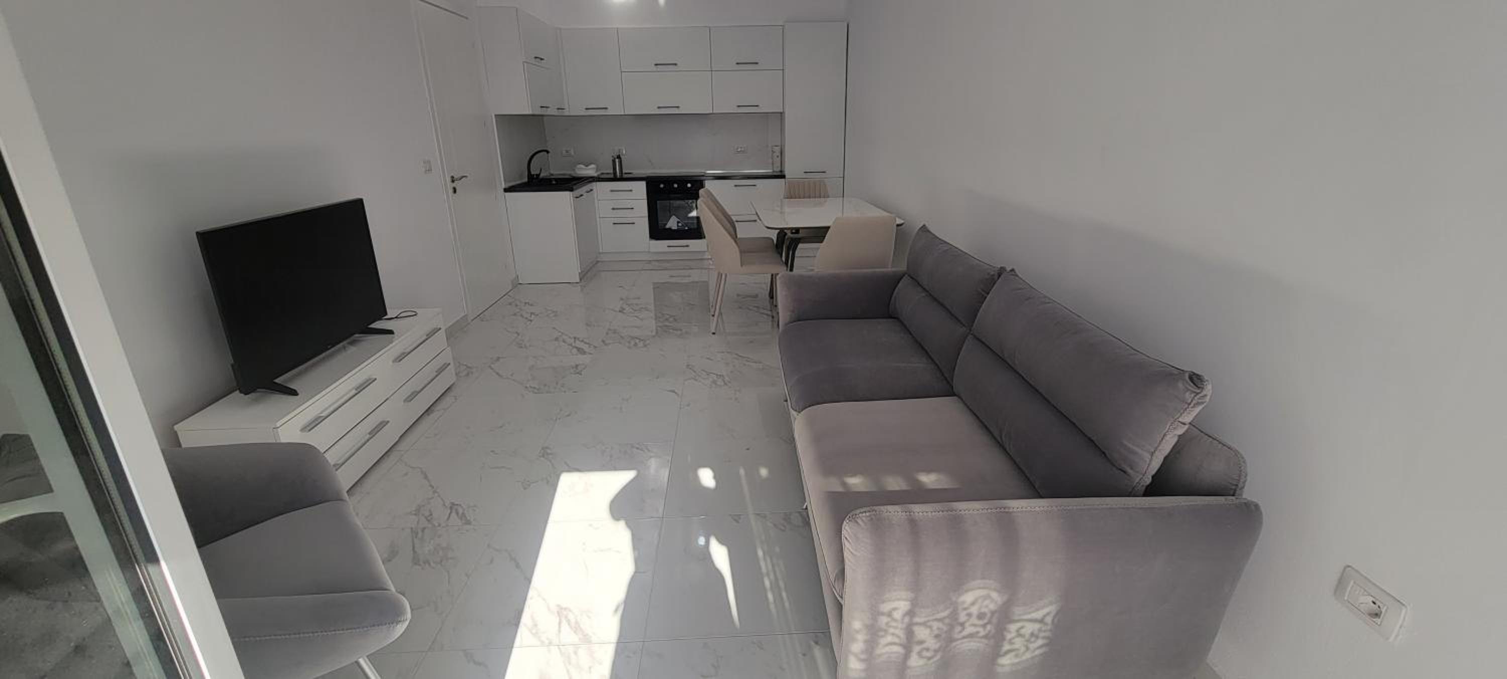 Lightside Apartment