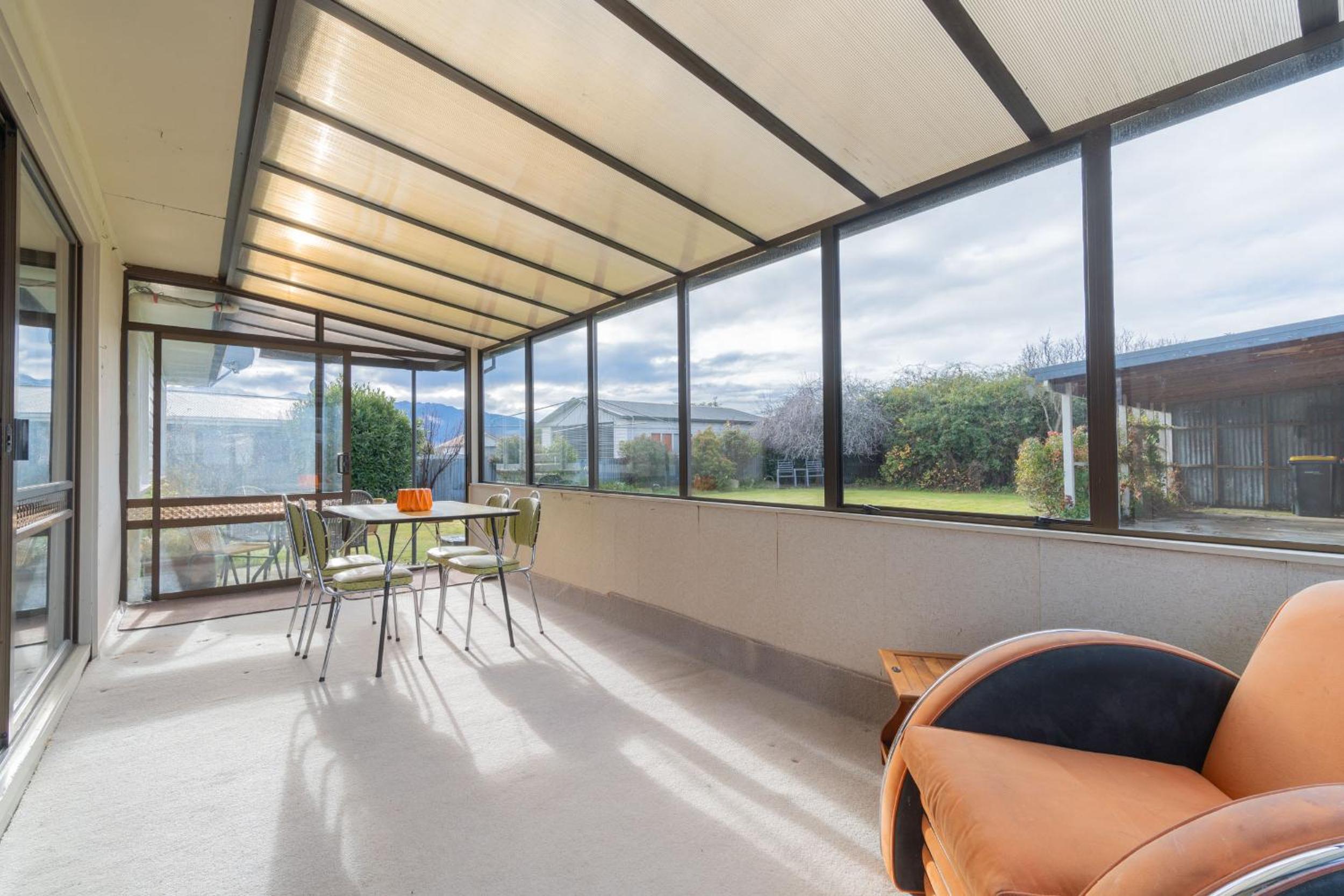 Glenfiddich Lodge - Te Anau Holiday Home view 4