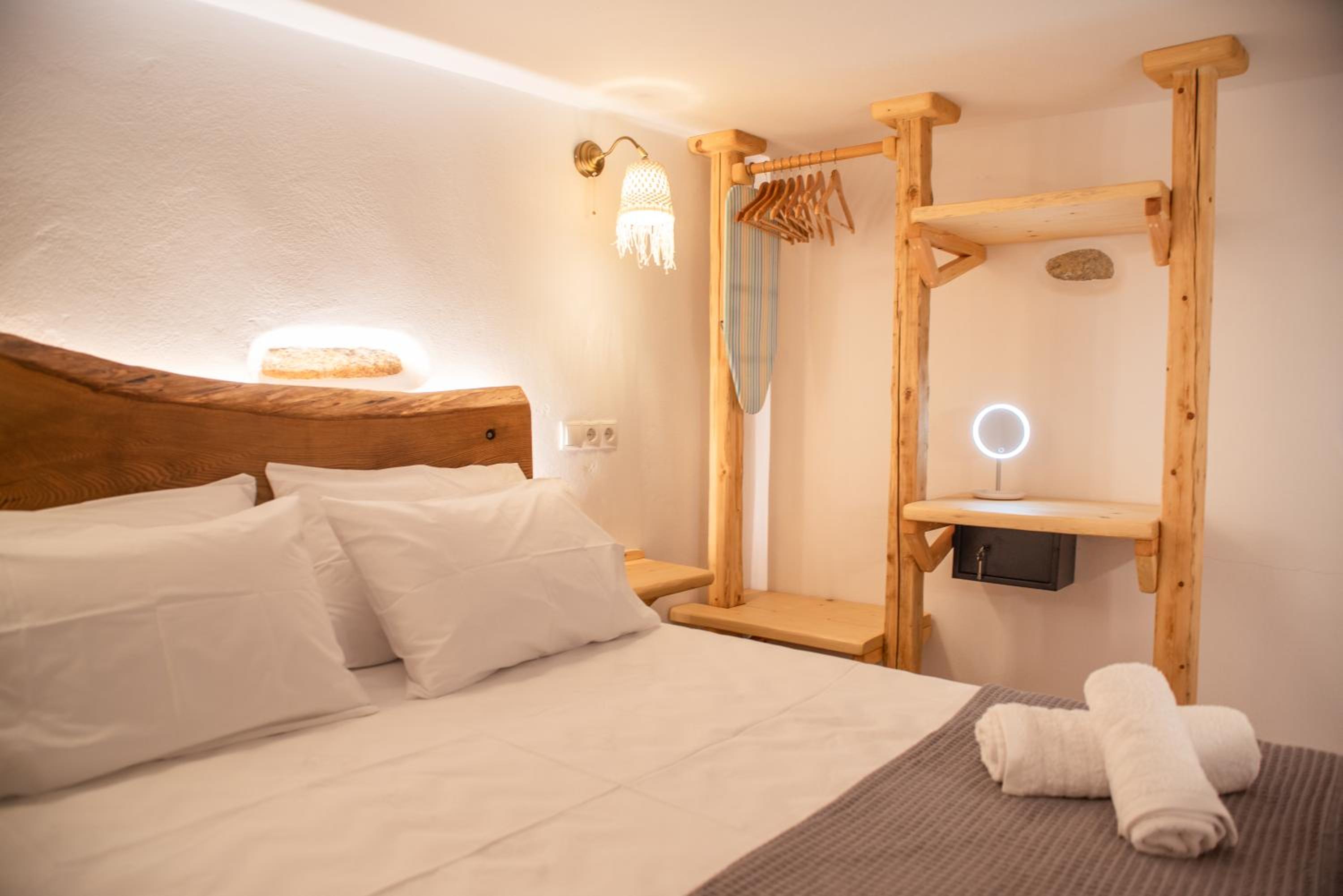 Mythical Luxury Apartment