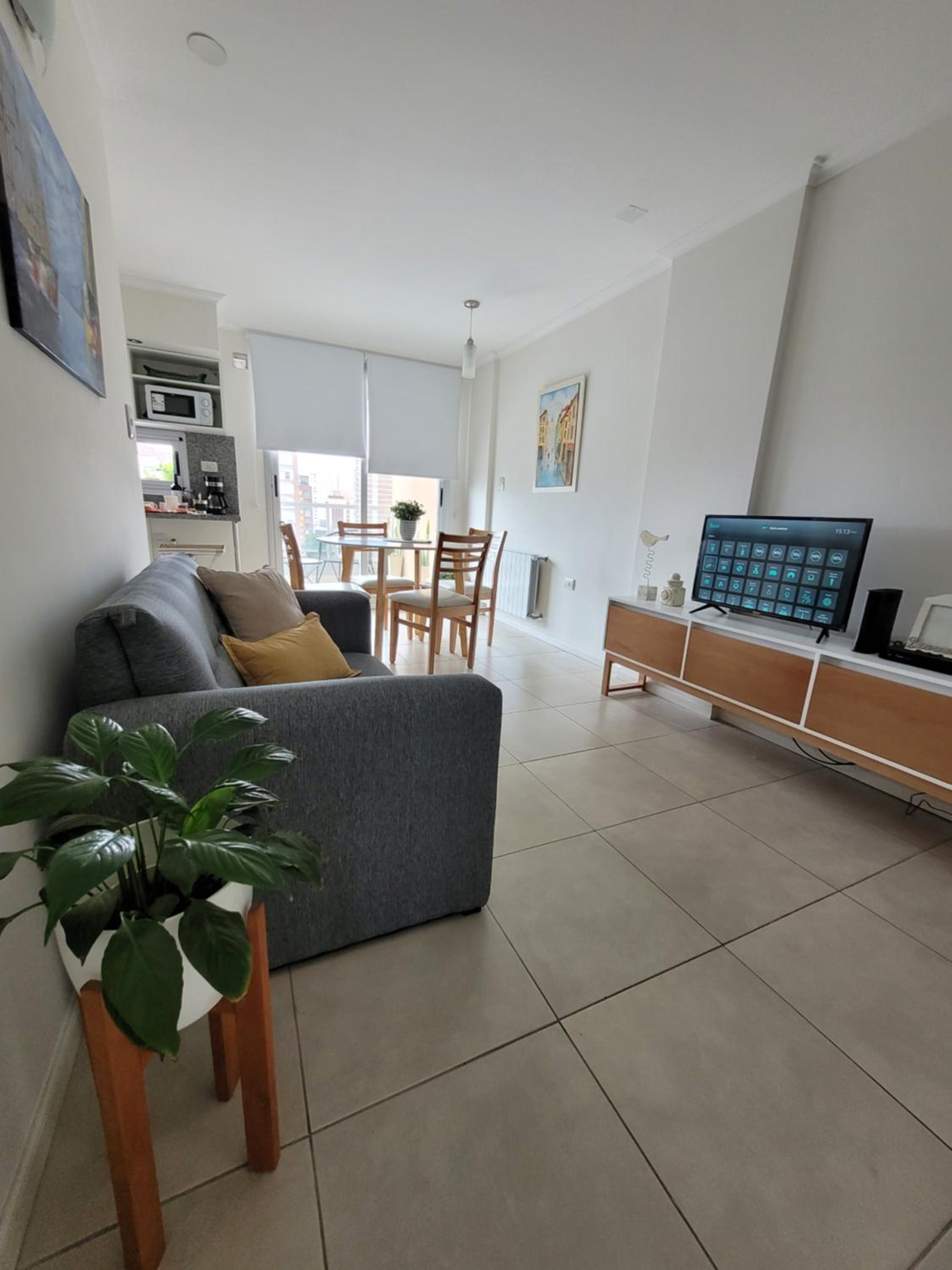 Departamento céntrico en Santa Fe. Cochera privada.