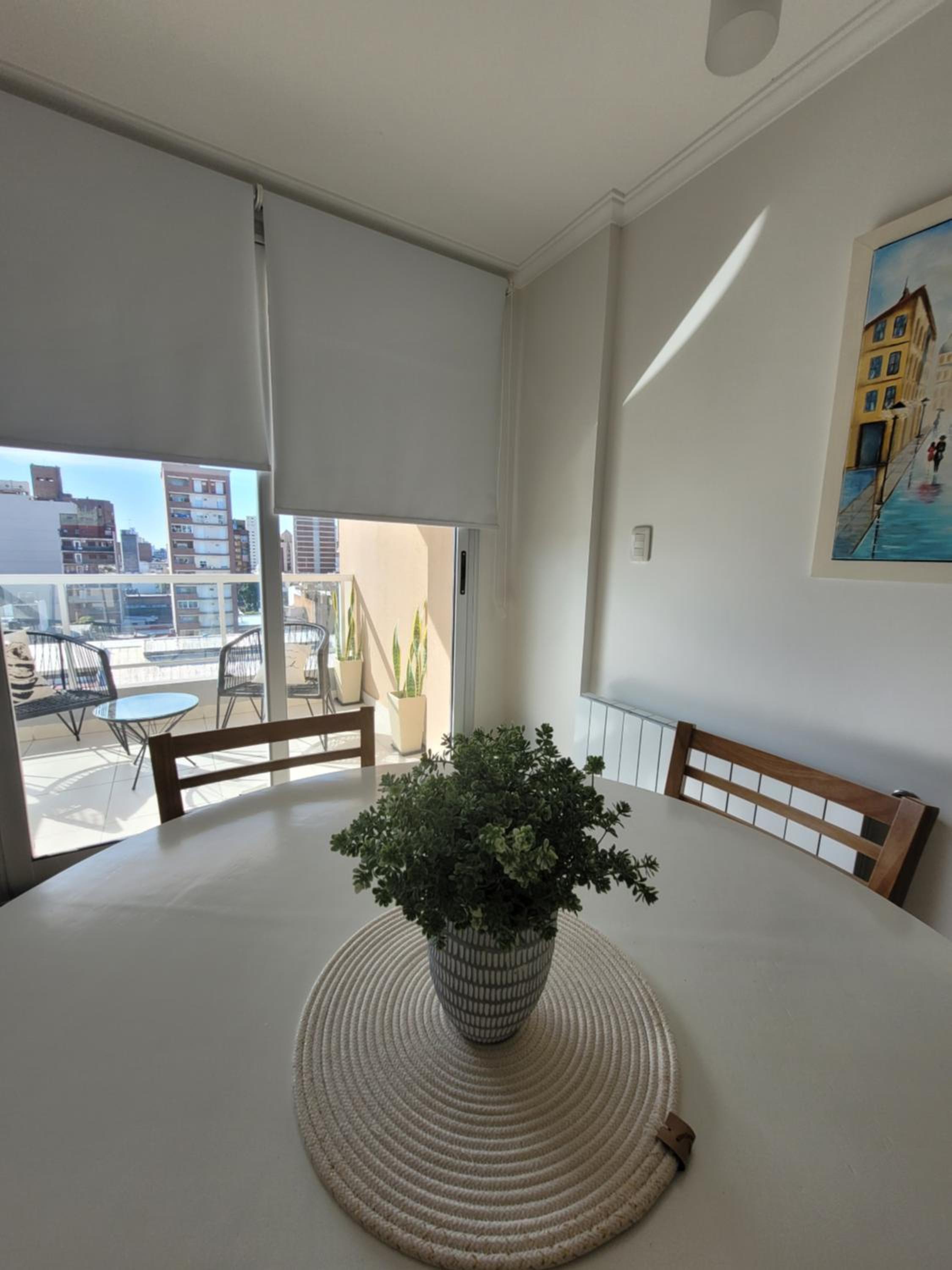 Departamento céntrico en Santa Fe. Cochera privada.