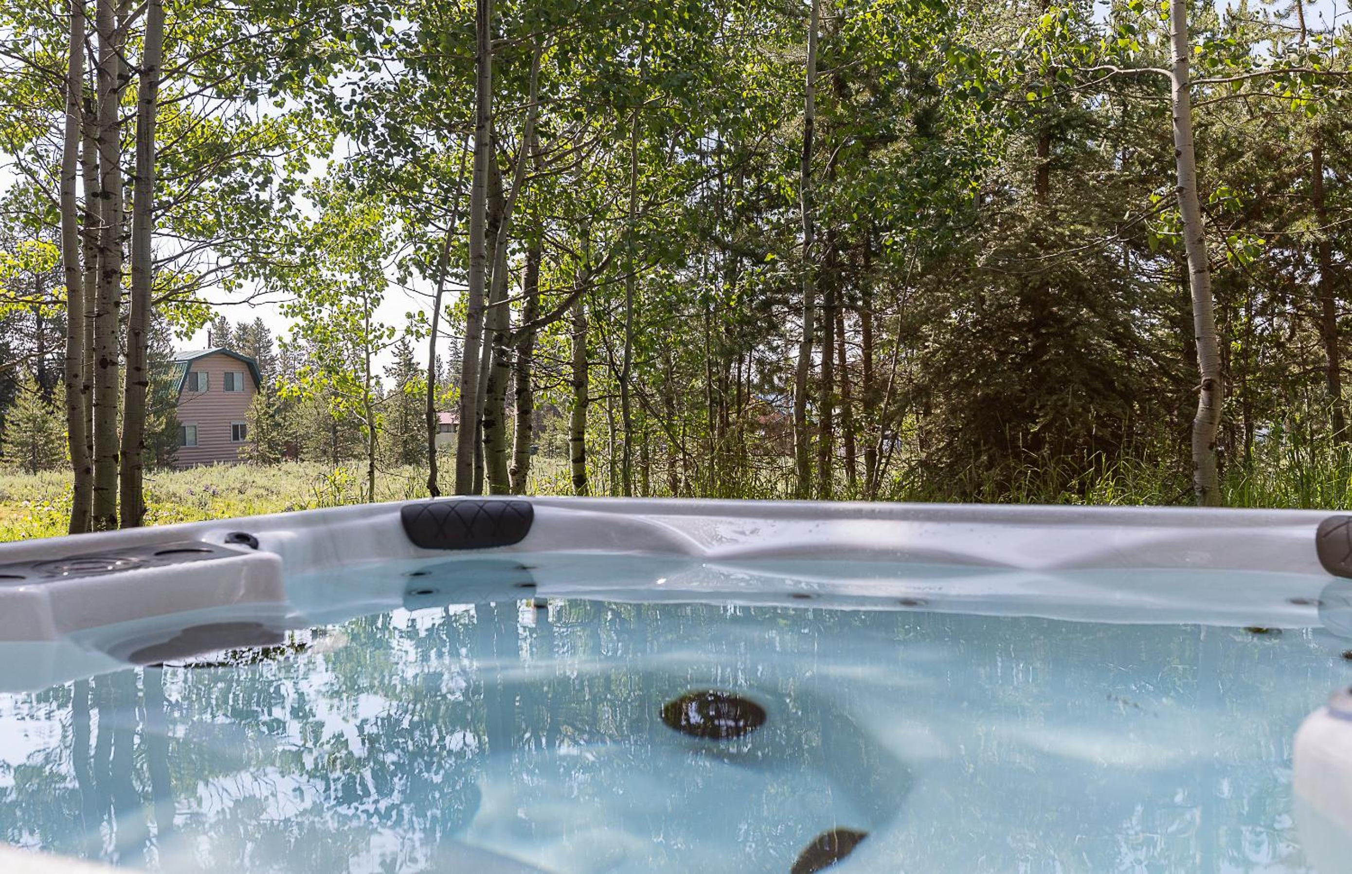 Remington Reload by KABINO Hot Tub FirePit Roku Big Yard Driveway Grill WiFi Trails