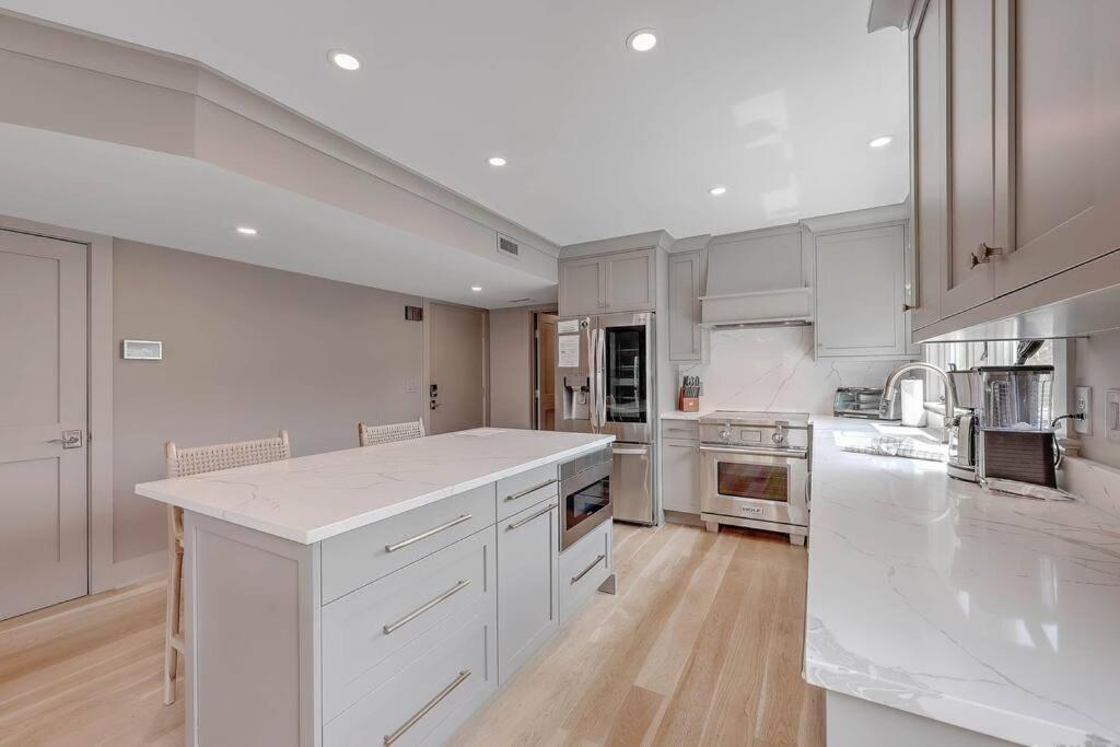 New Listing! Seagrove Villa 3A - Luxurious Ocean View! view 5