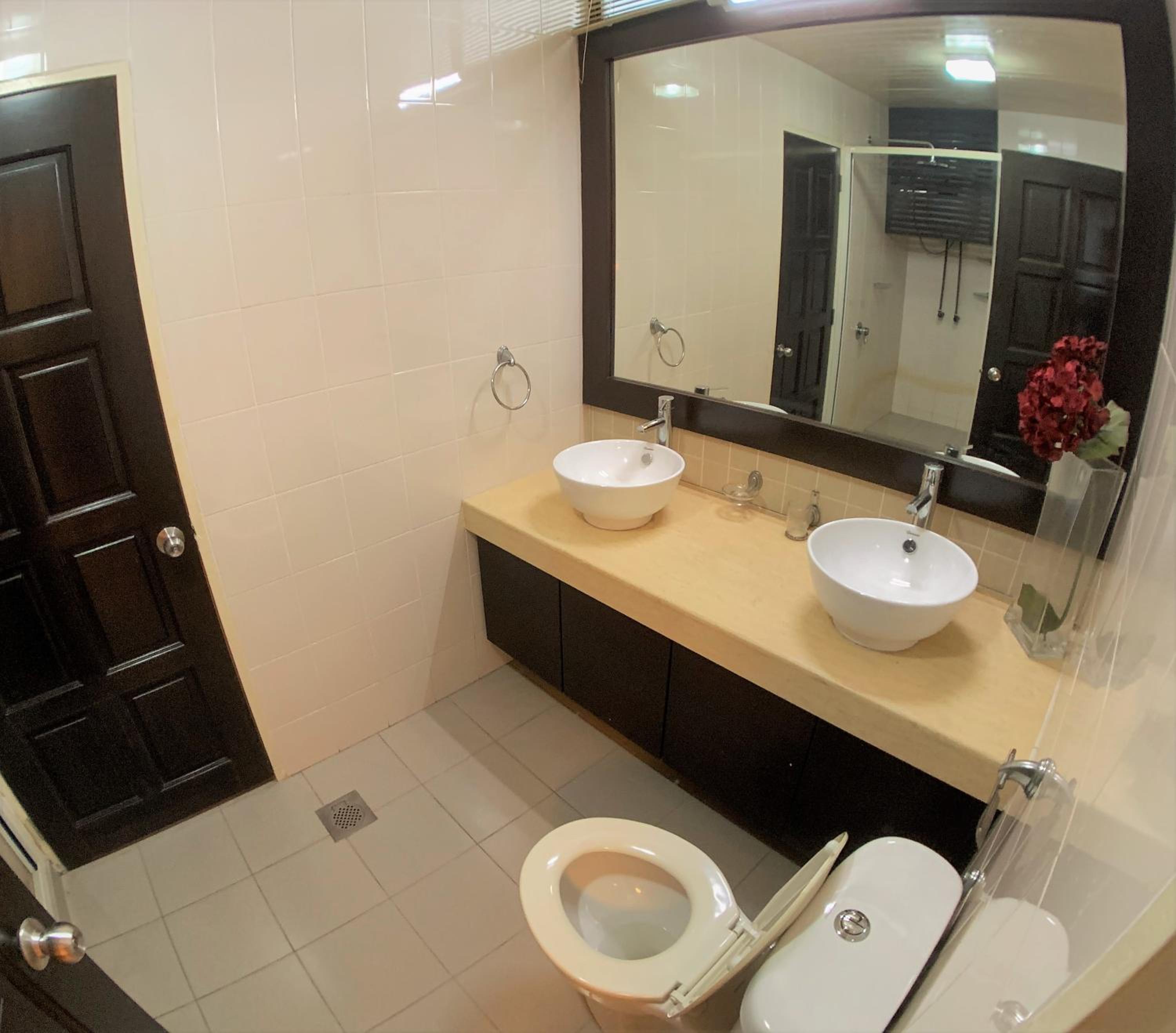 Bukit Bintang Fahrenheit88 Apartment by Sarah's Lodge