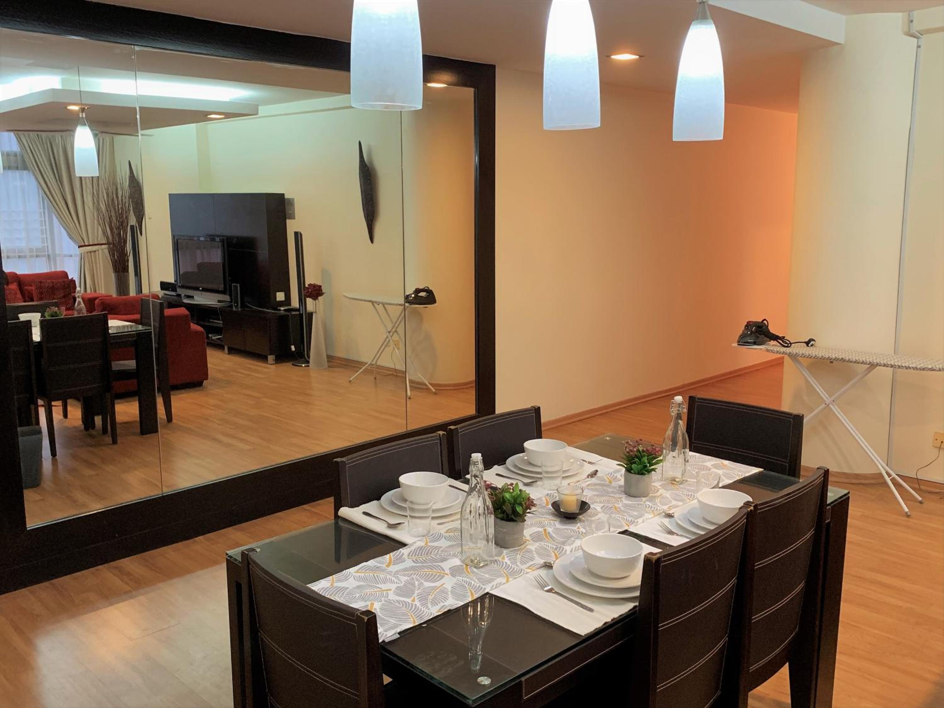 Bukit Bintang Fahrenheit88 Apartment by Sarah's Lodge