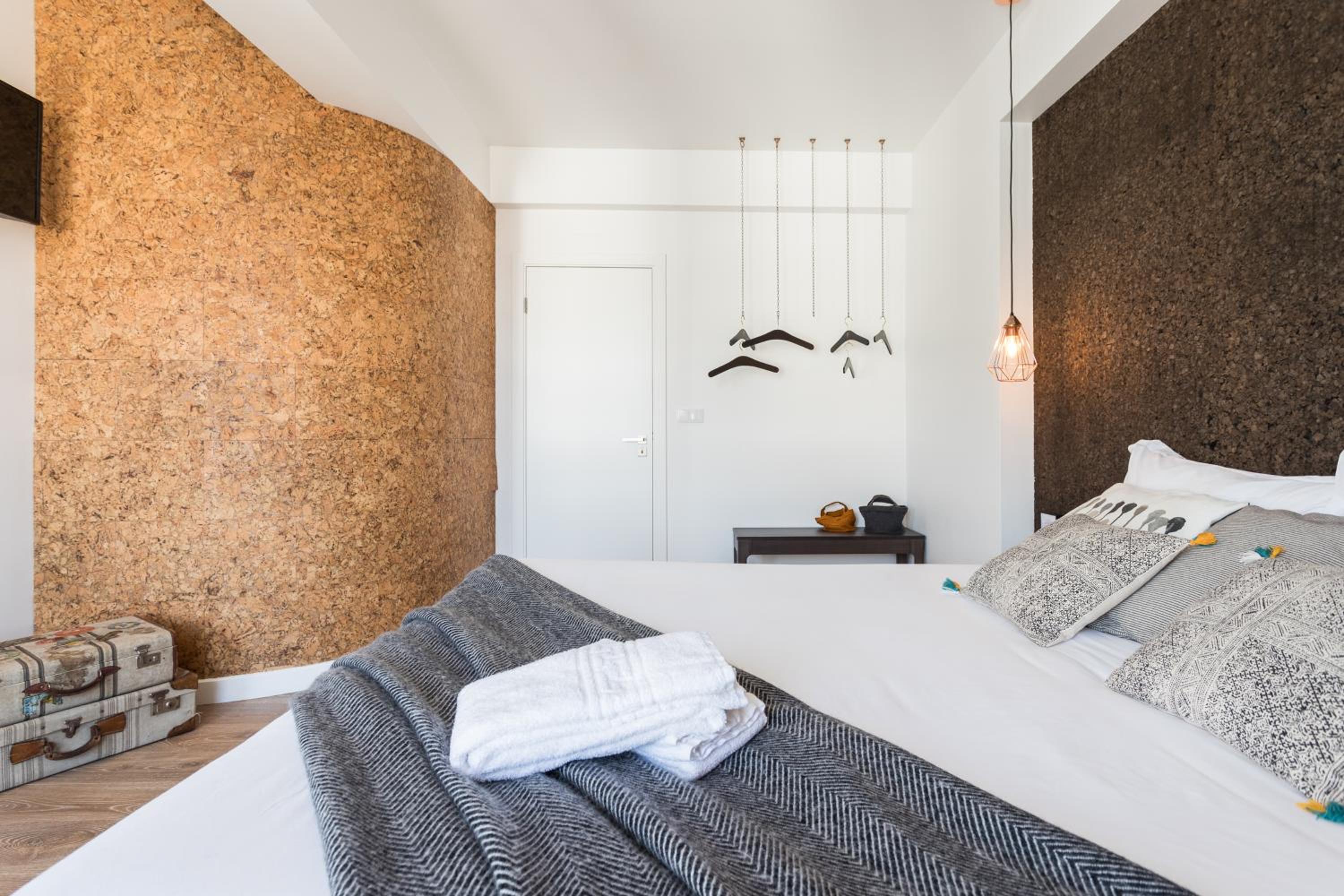 Lisbon Airport Suites