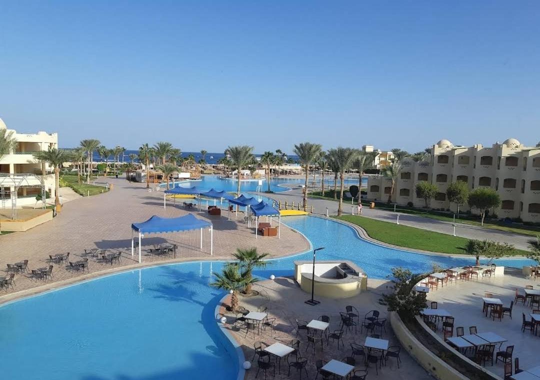 Makadi heights