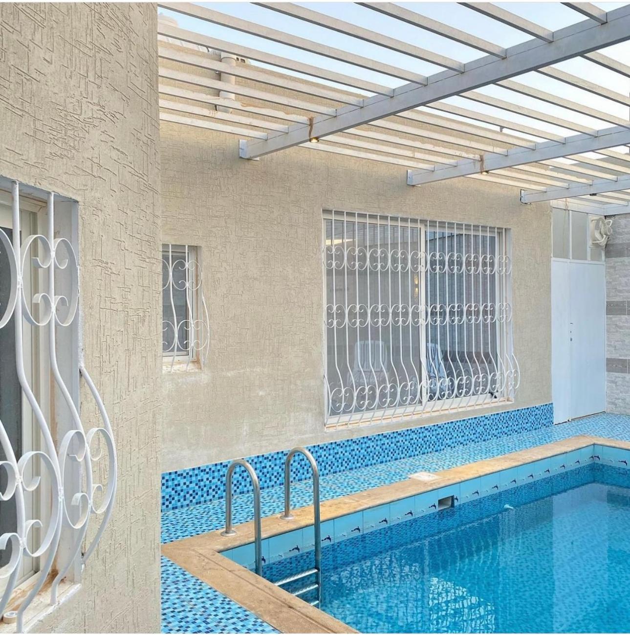 Lantana Chalets