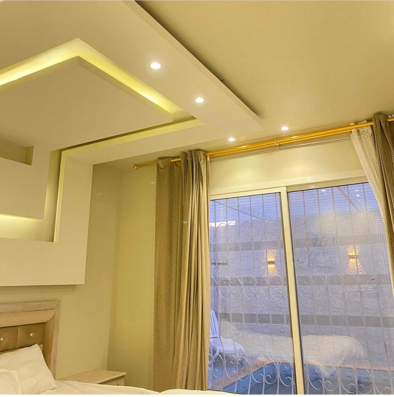Lantana Chalets