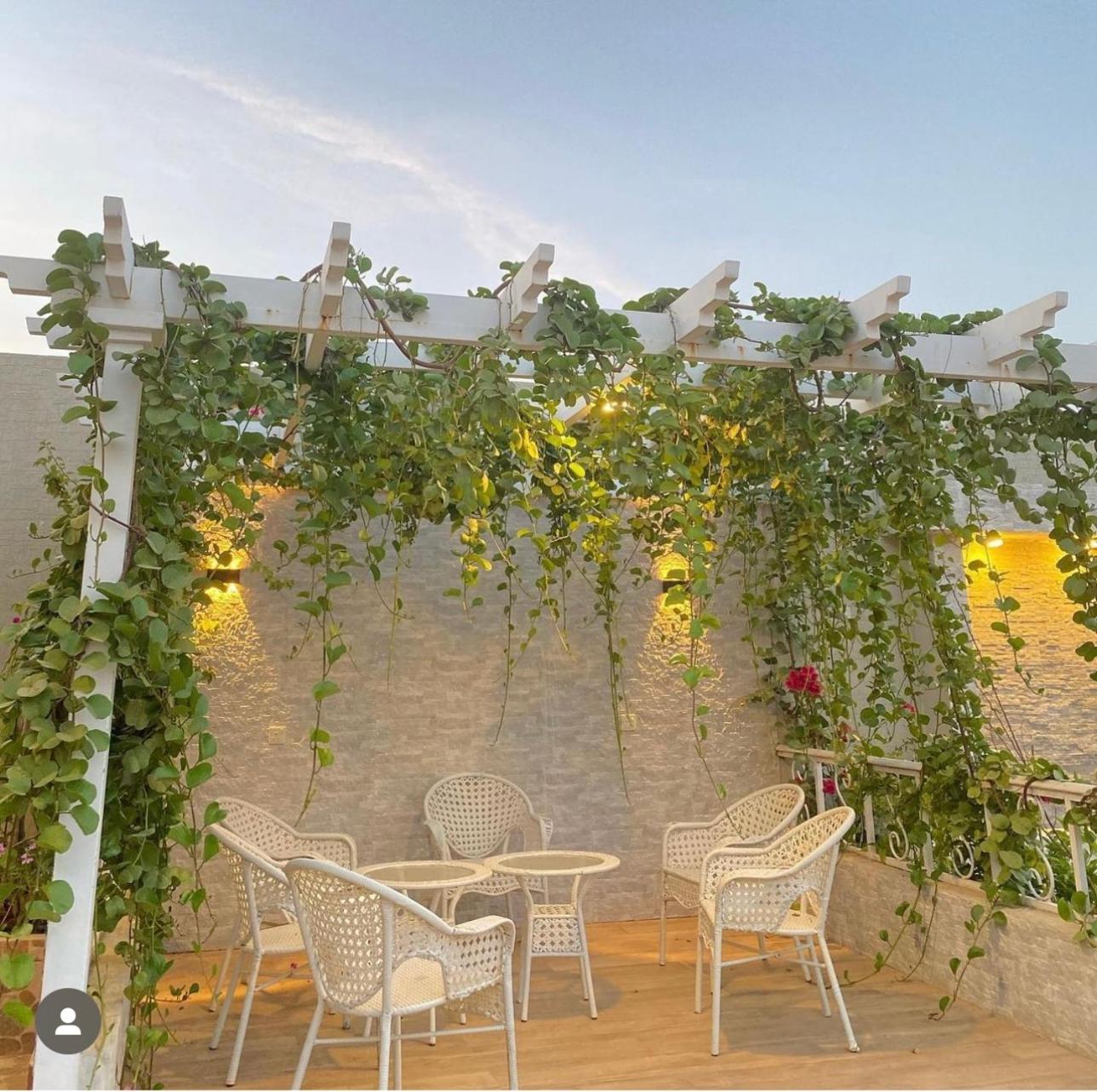 Lantana Chalets