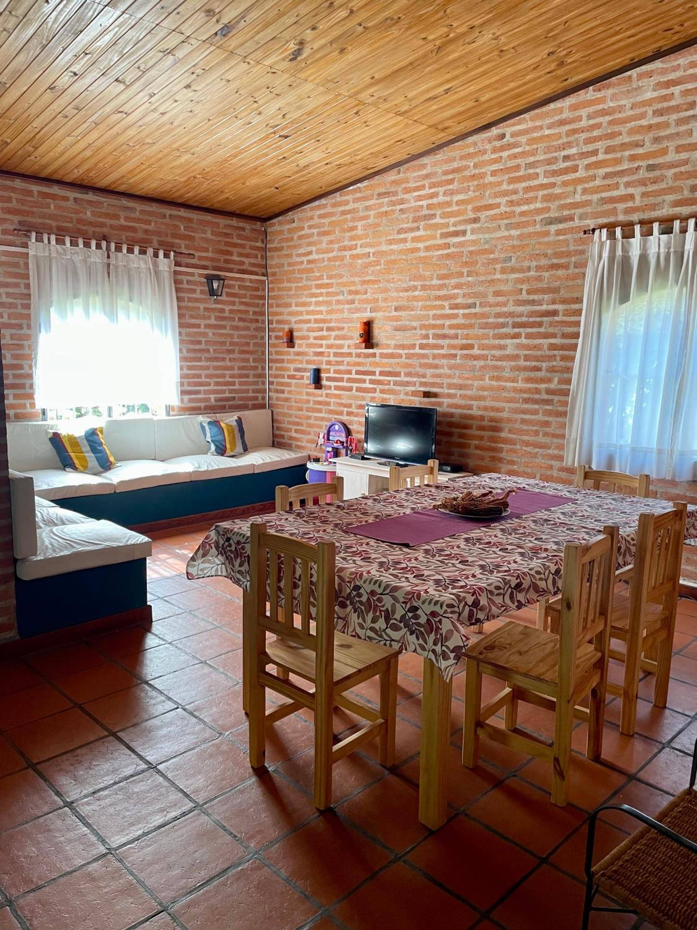 Pintoresca casa con pileta