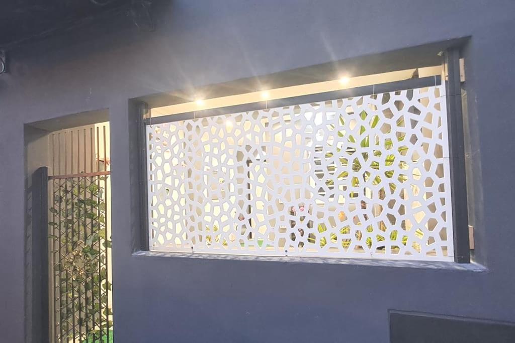 FLOWER'S HOUSE di Doris Simone view 3