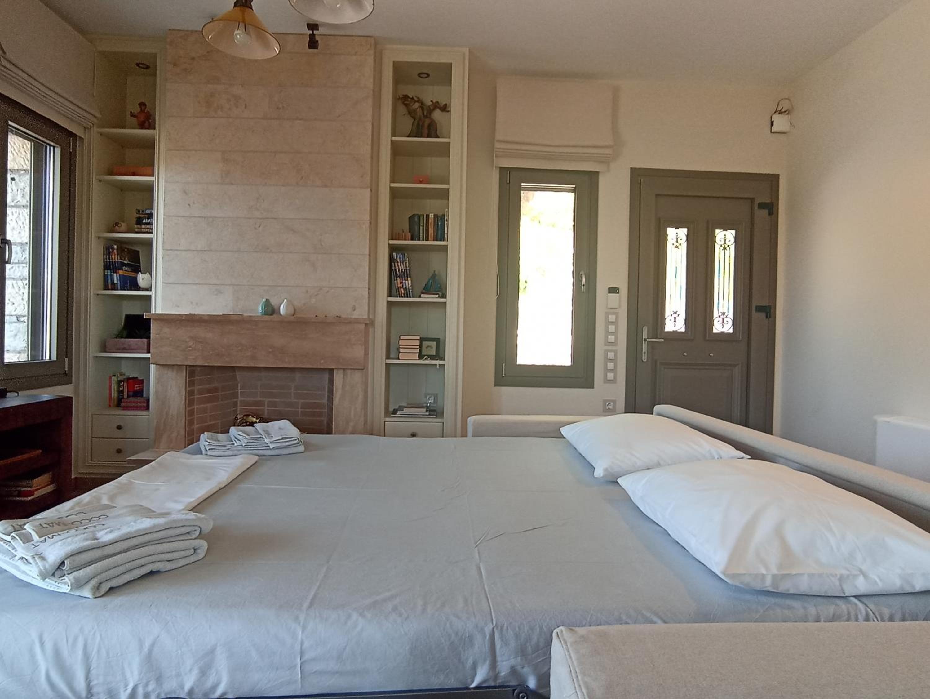 Seaside retreat house