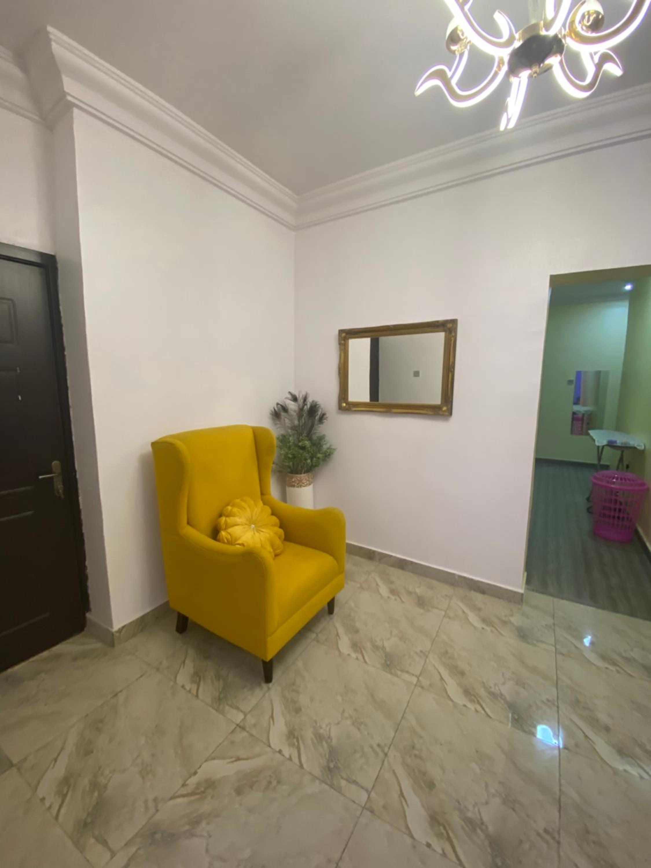 Labi’s place. 1,2 bedrooms apartments beautifully furnished in a secured estate at Adeniyi Jones Ikeja. 24 hrs light, secured apartment,WiFi, fully fitted  view 2