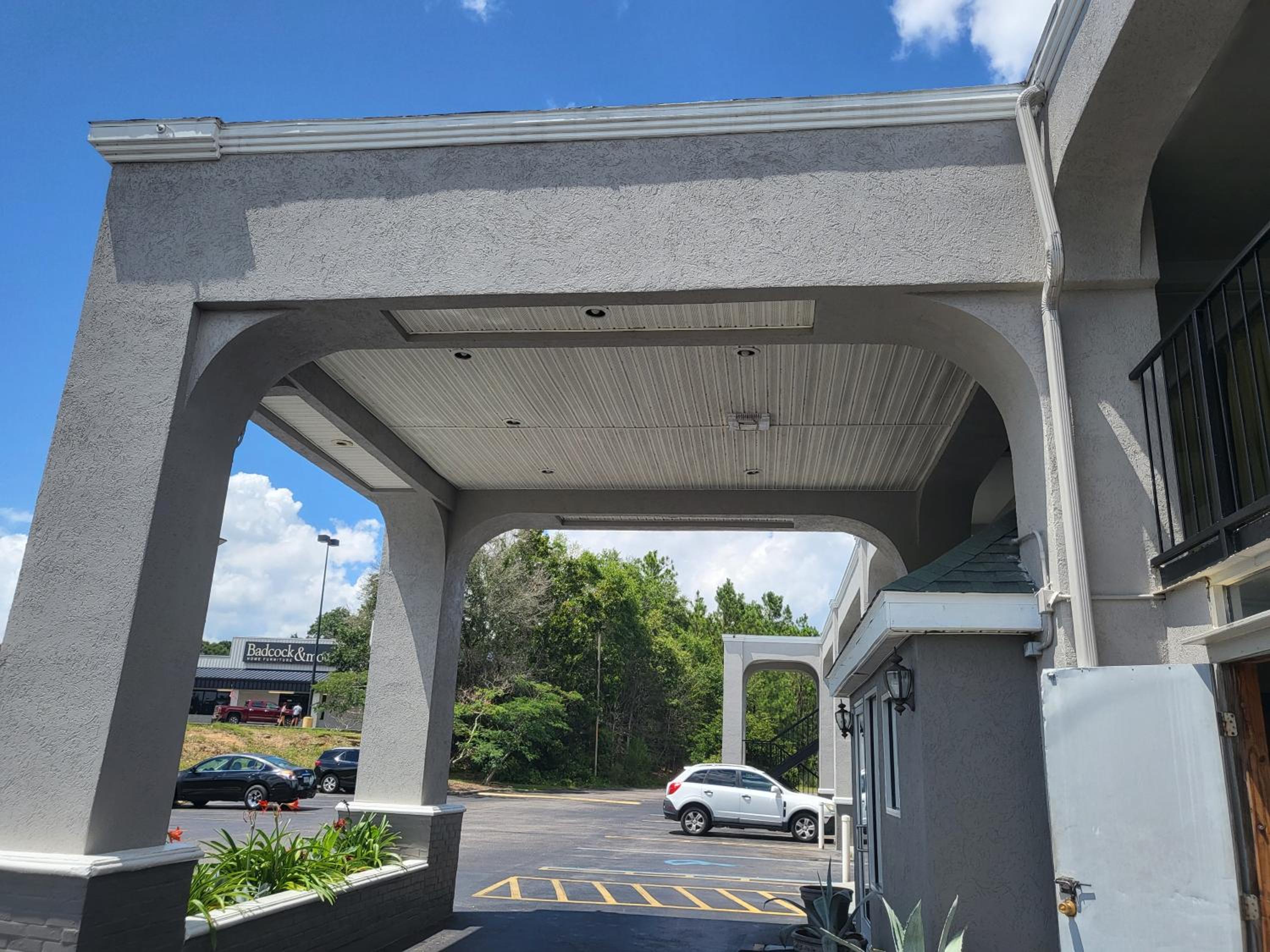 Econolodge