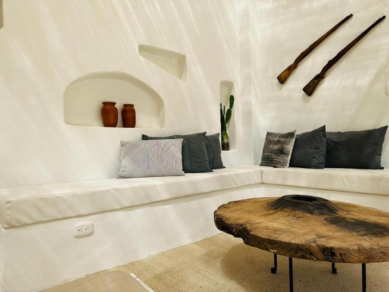 Las Guapas Villas Tamarindo