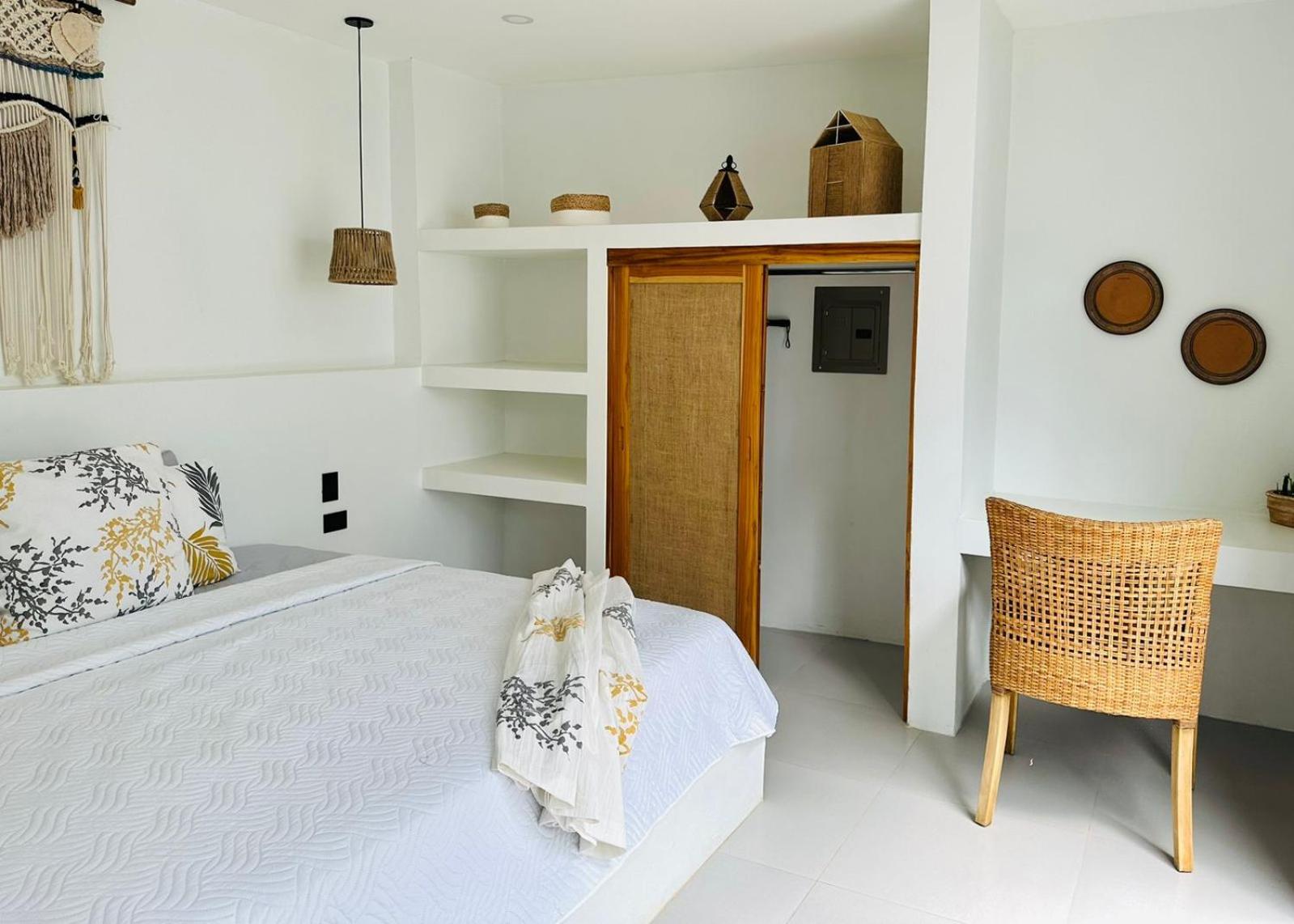 Las Guapas Villas Tamarindo