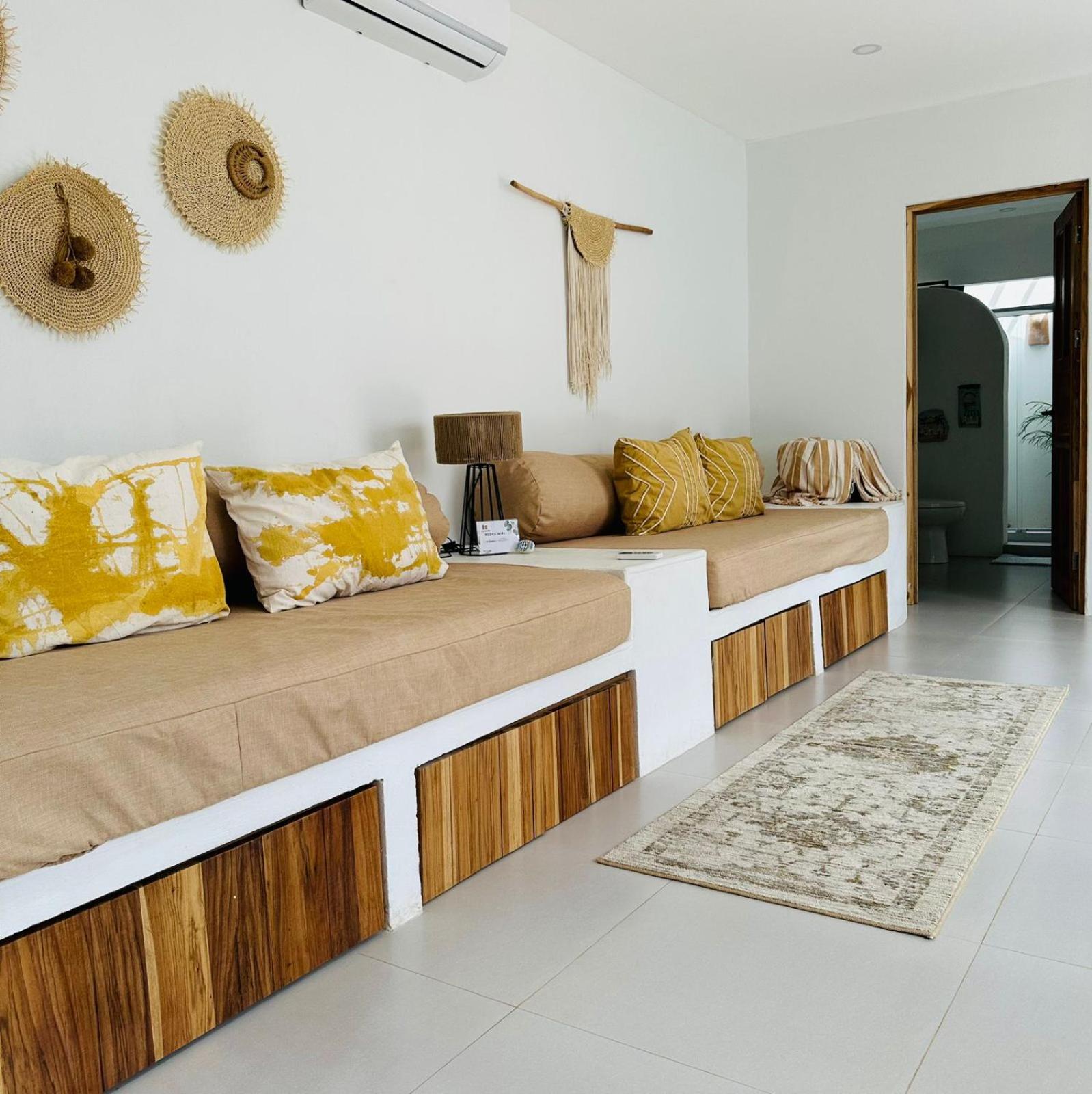 Las Guapas Villas Tamarindo