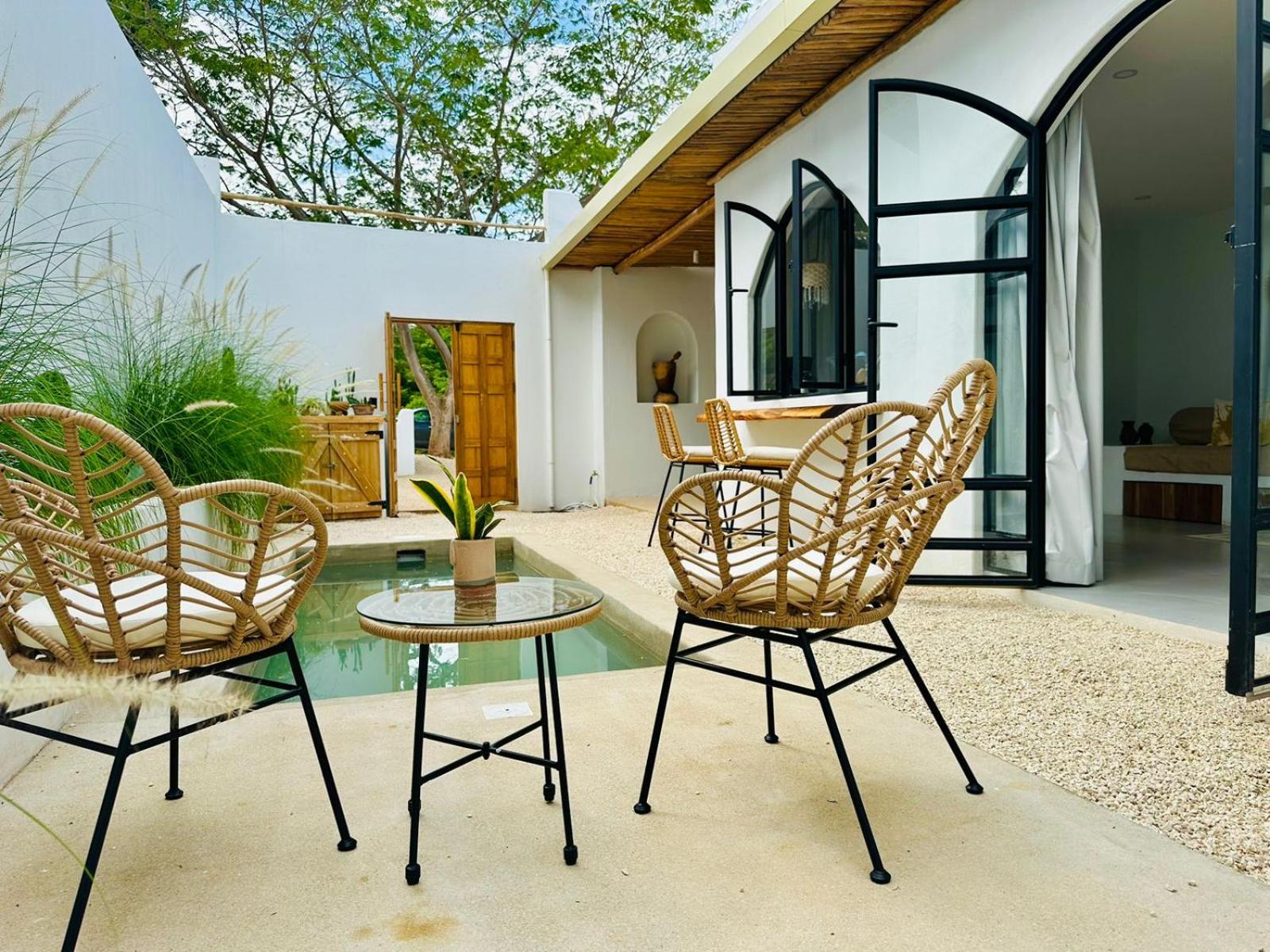 Las Guapas Villas Tamarindo