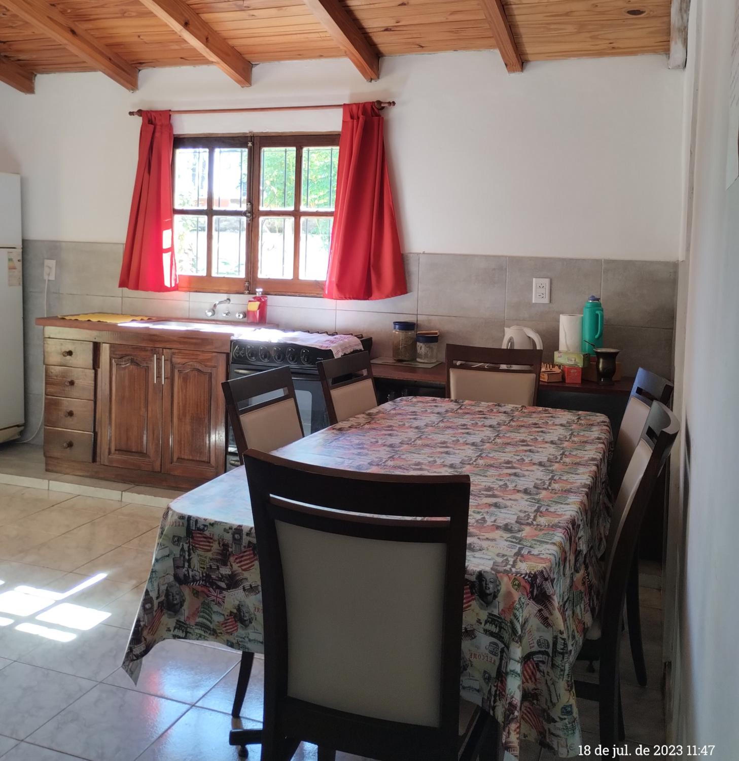 Casa para 6 con cochera-Maragus