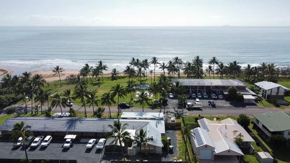 Sarina Beach Motel view 5
