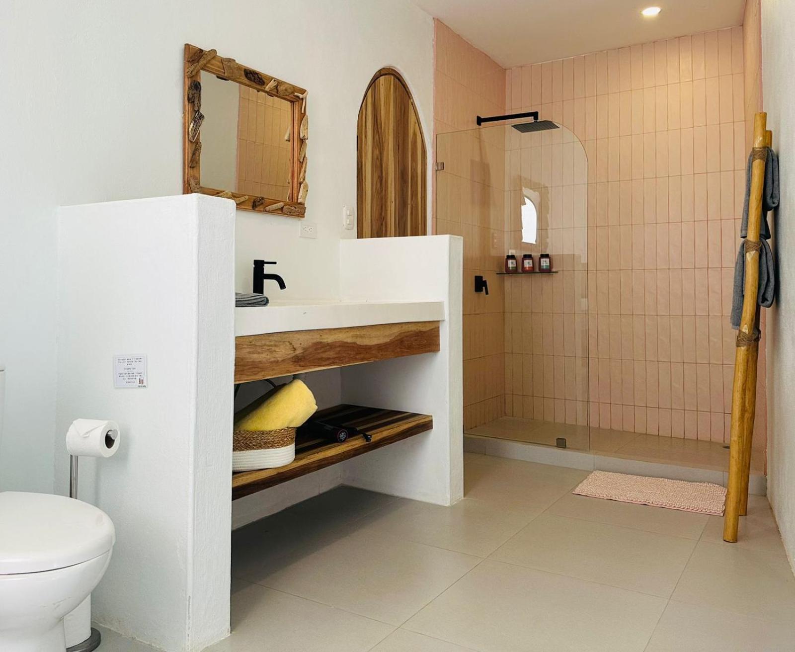 Las Guapas Villas Tamarindo