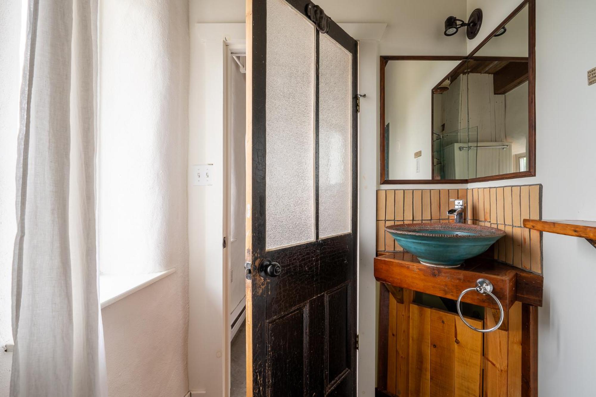 Owl's Nest Suites