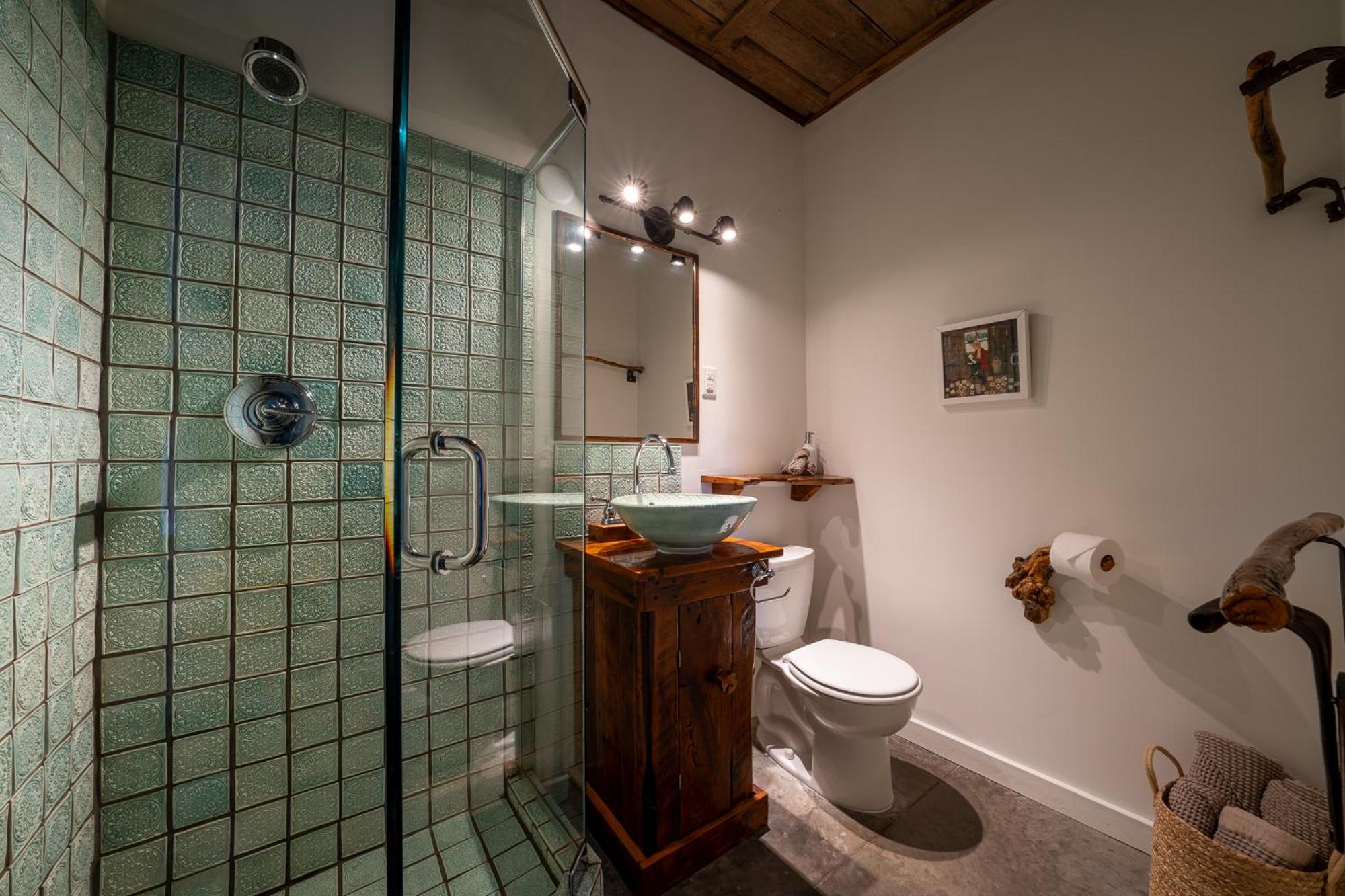 Owl's Nest Suites