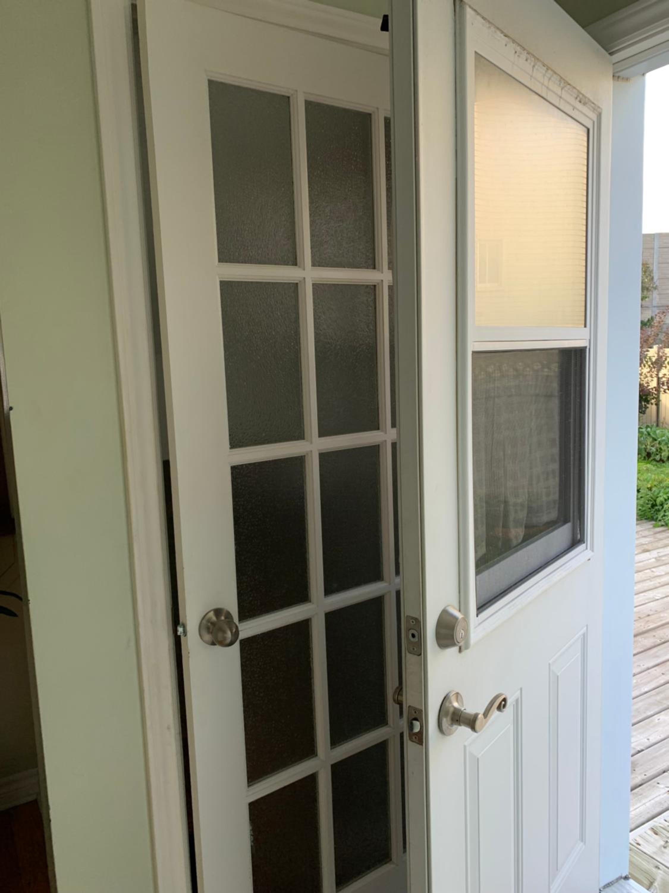 A Bright Specious 1 Bedroom Unit in the Basement