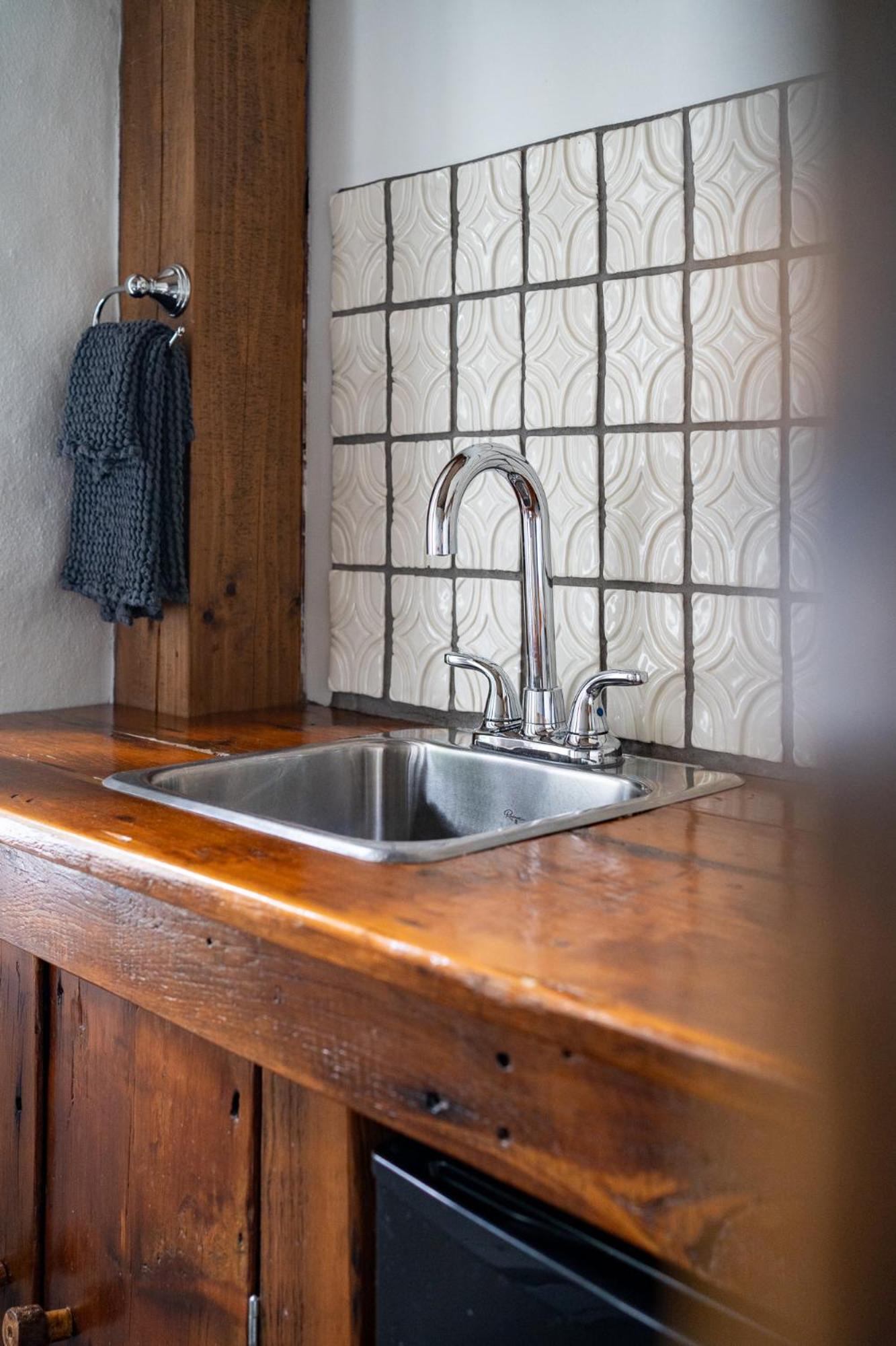 Owl's Nest Suites