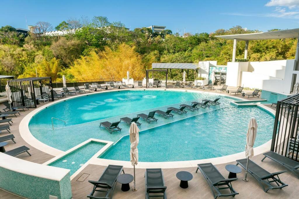 Serene Poolside Oasis +