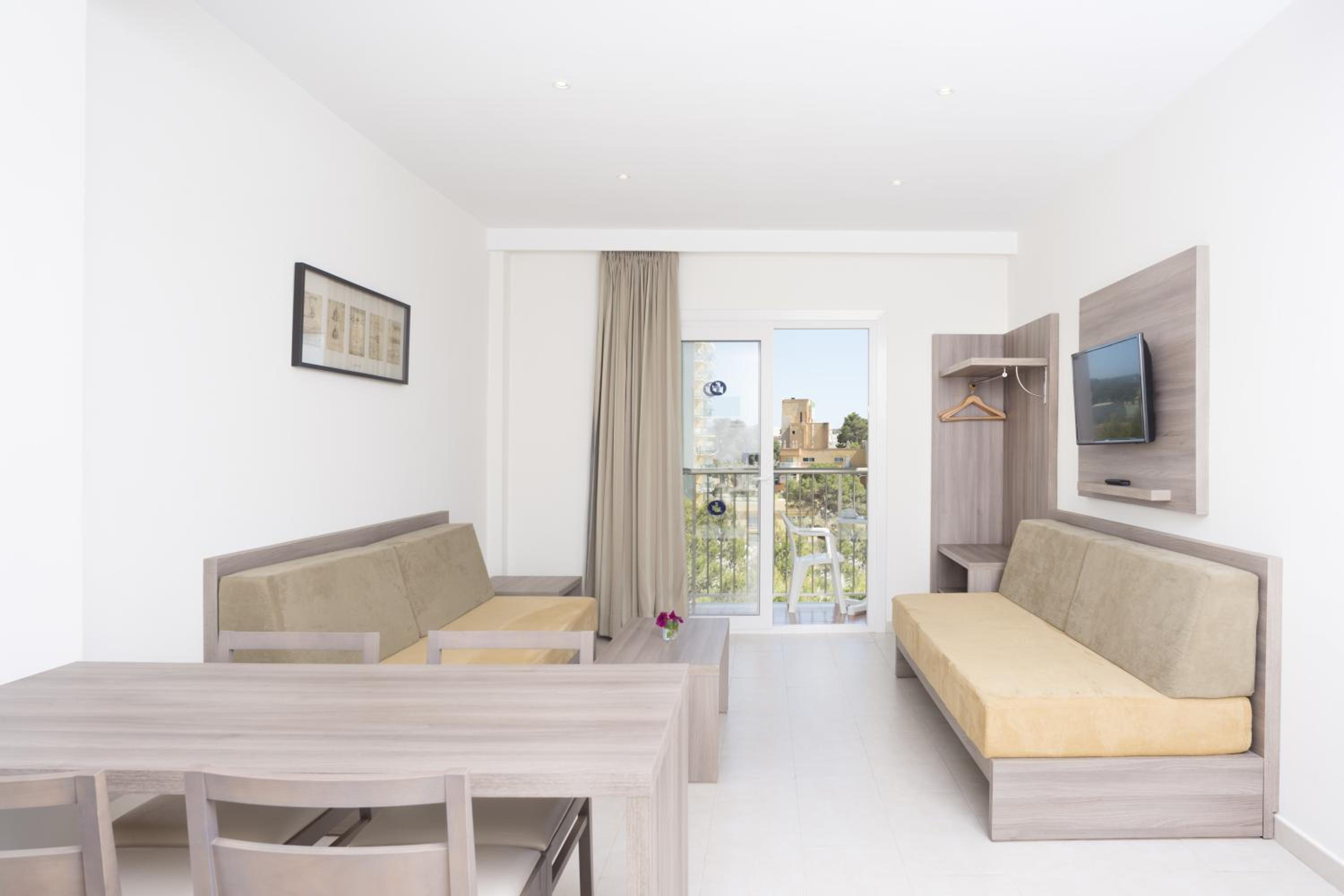 Playa de Palma Vacations - Cabot Tres Torres Apartamentos - Property Image 10