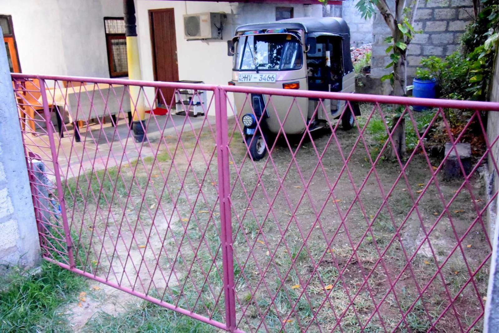 Meera Homestay & Guest House