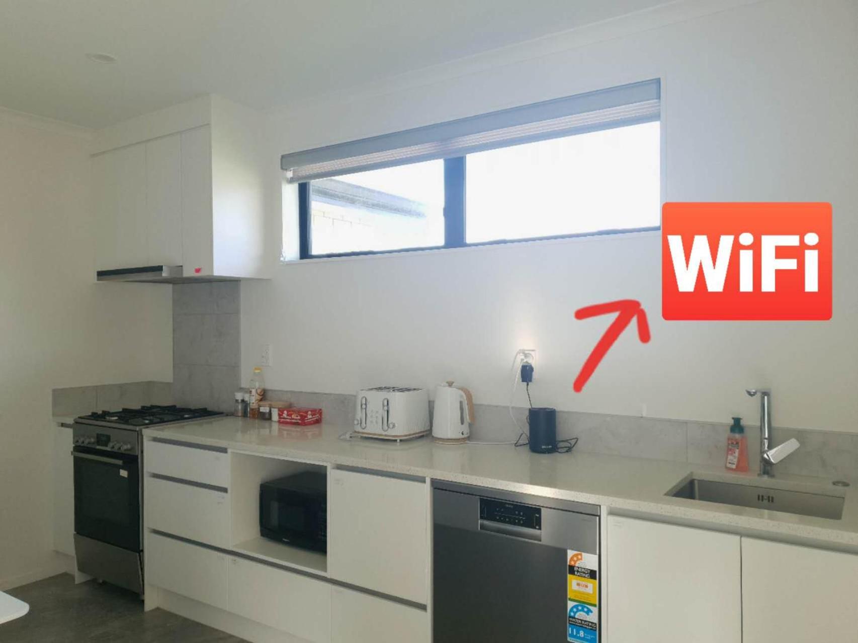 Cozy 2- Bedrooms Unit In Hamilton view 3