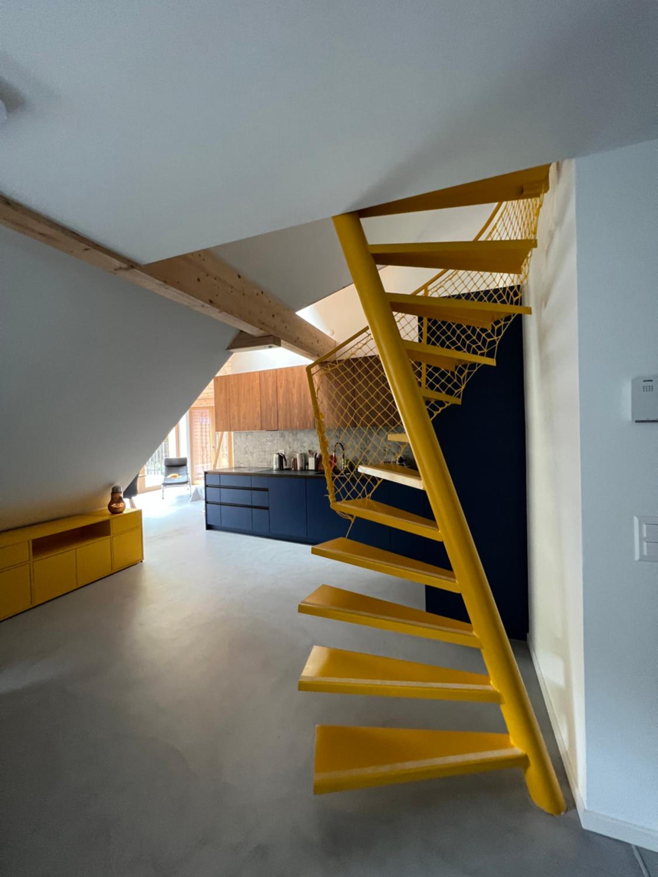 MARYS family friendly Apartments,VISIT RHINE FALLS for FREE if you stay 2 nights, SOHO 95m2 2-Bedrooms 2nd floor & SOUTH BEACH 105m2 3-Bedrooms & LOFT 115m