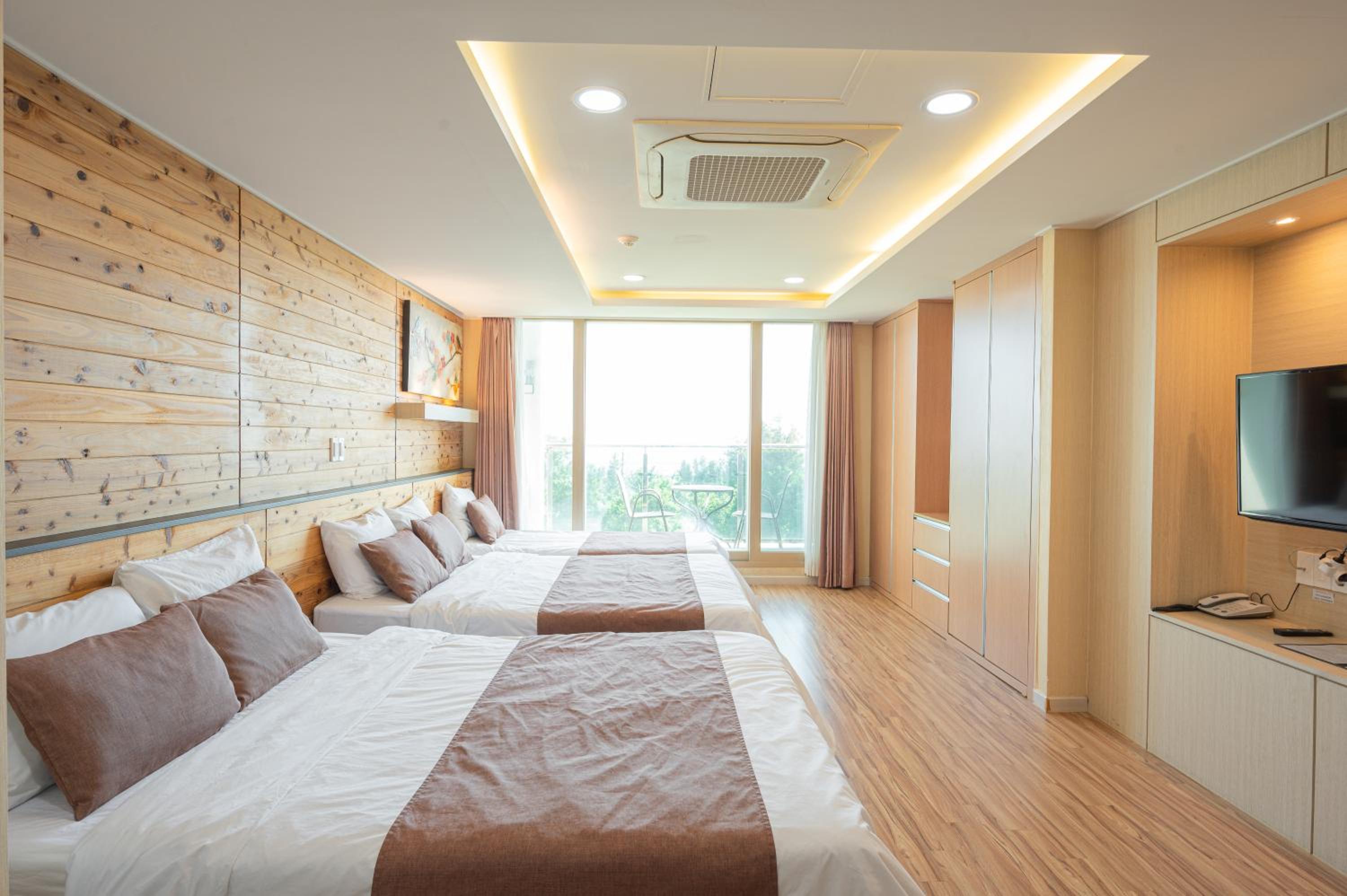 Jeju M Resort