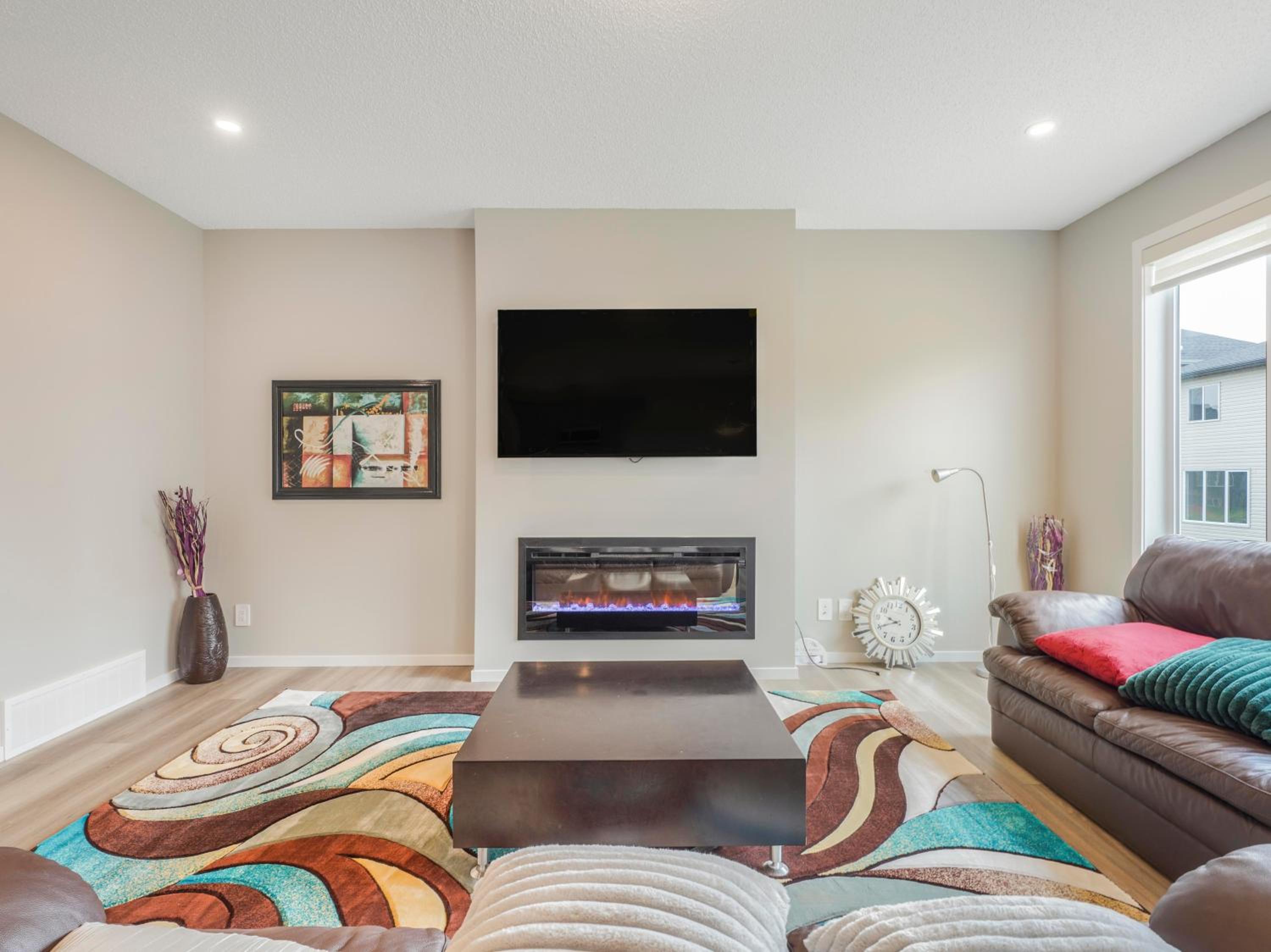 A cozy 3 bedroom new house with 2 living rooms